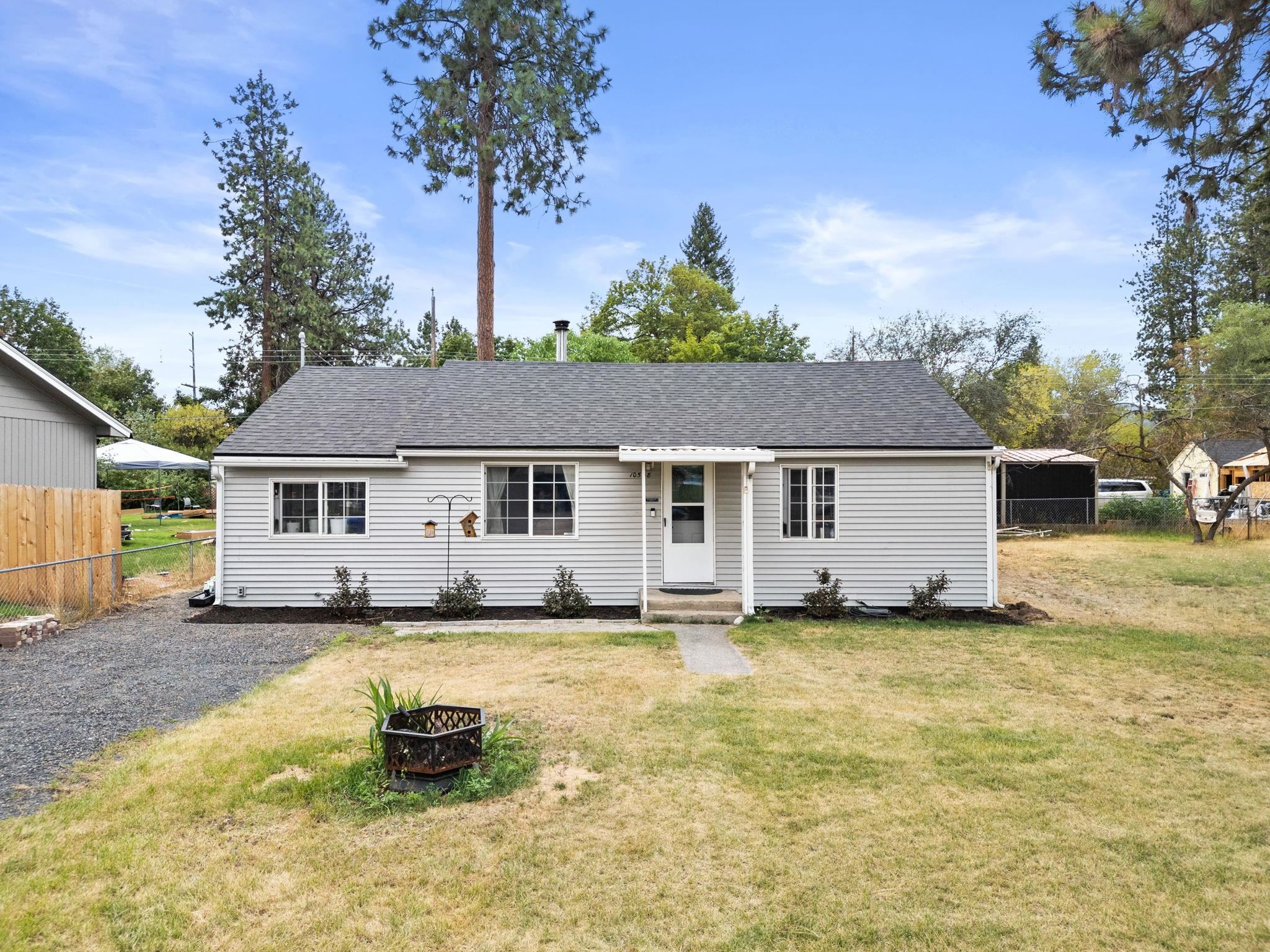10508 E 15th Ave - Photo 1