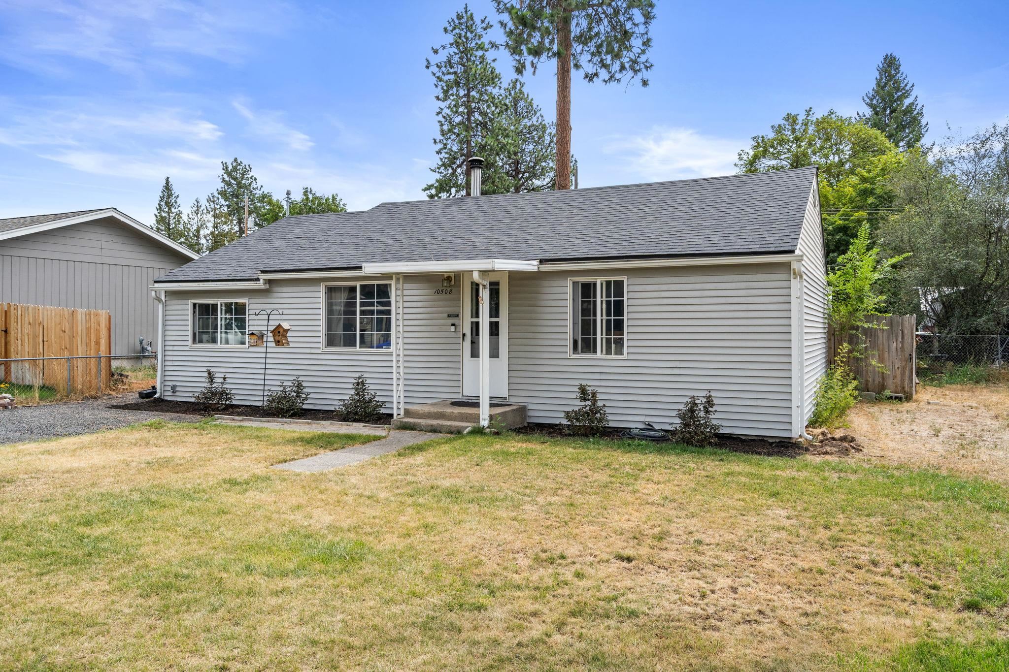 10508 E 15th Ave - Photo 3