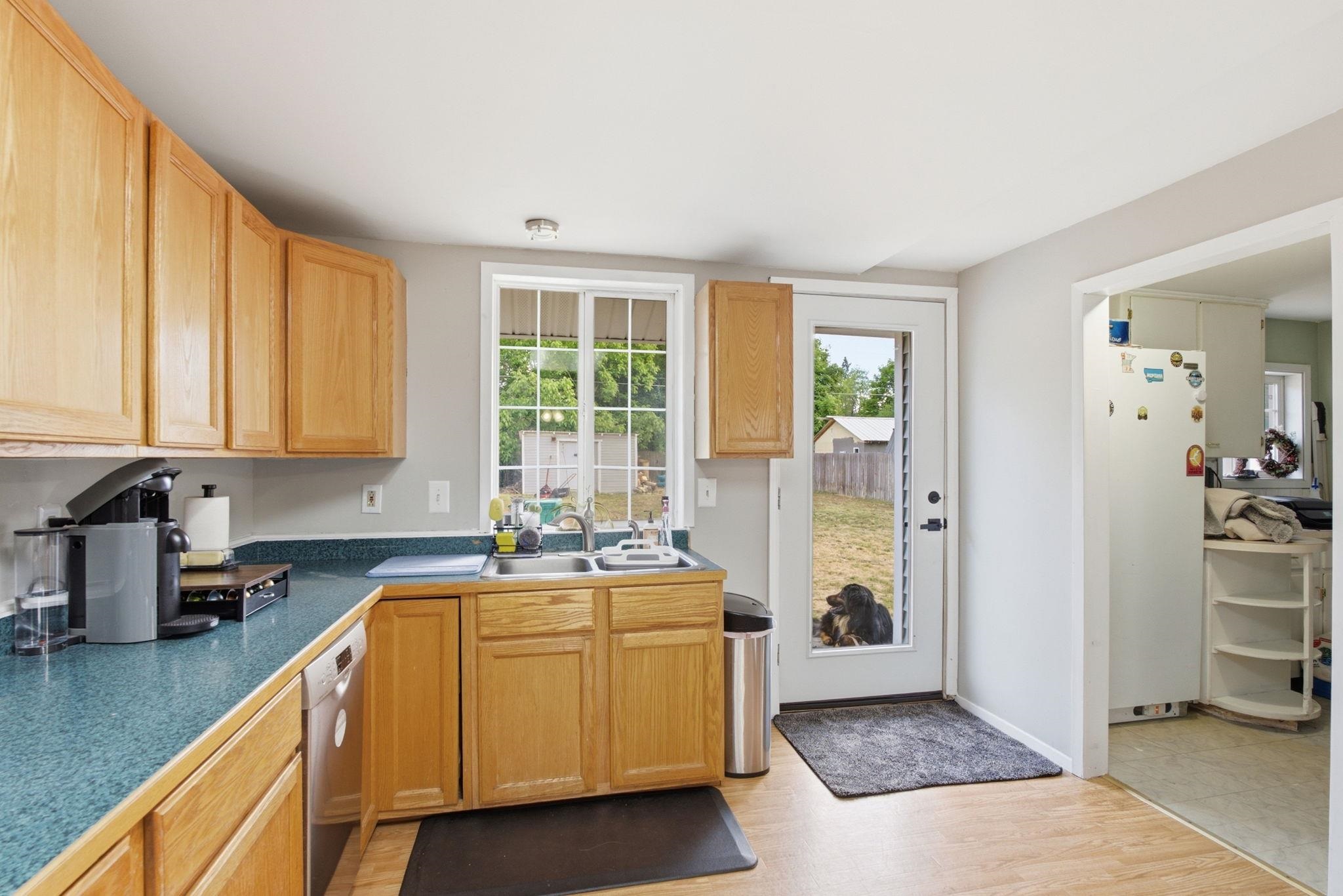 10508 E 15th Ave - Photo 16