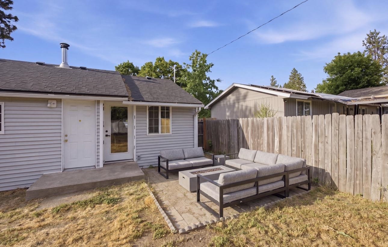 10508 E 15th Ave - Photo 32