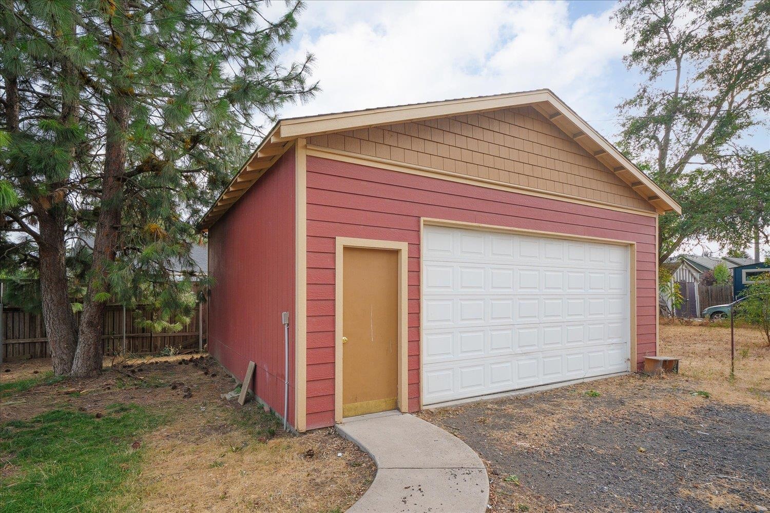 3914 E 30th Ave - Photo 29