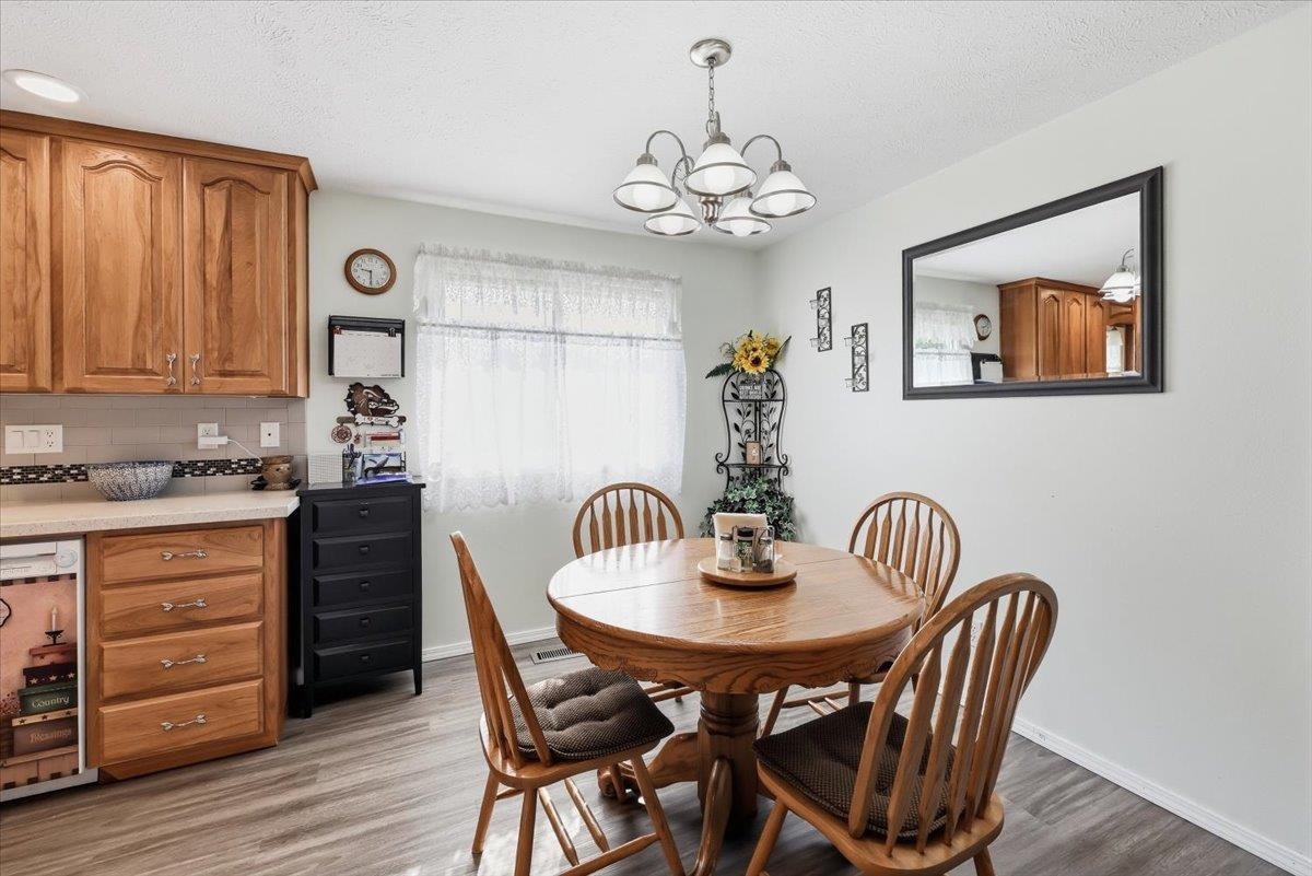5105 N Glenarvon Rd - Photo 9