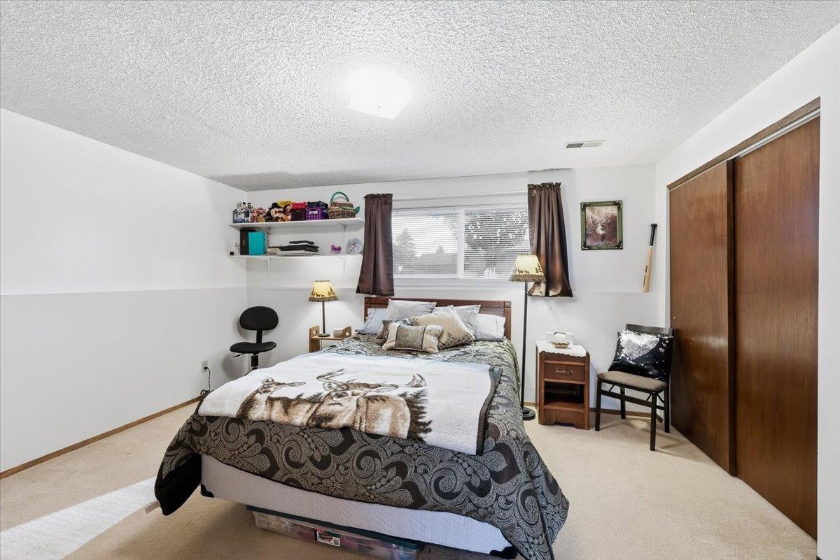5105 N Glenarvon Rd - Photo 17