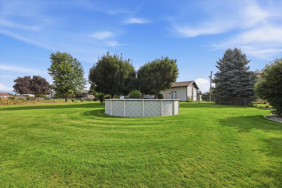 5105 N Glenarvon Rd - Photo 29