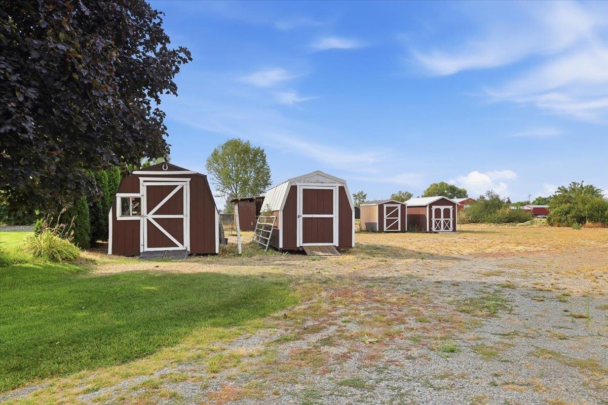 5105 N Glenarvon Rd - Photo 35