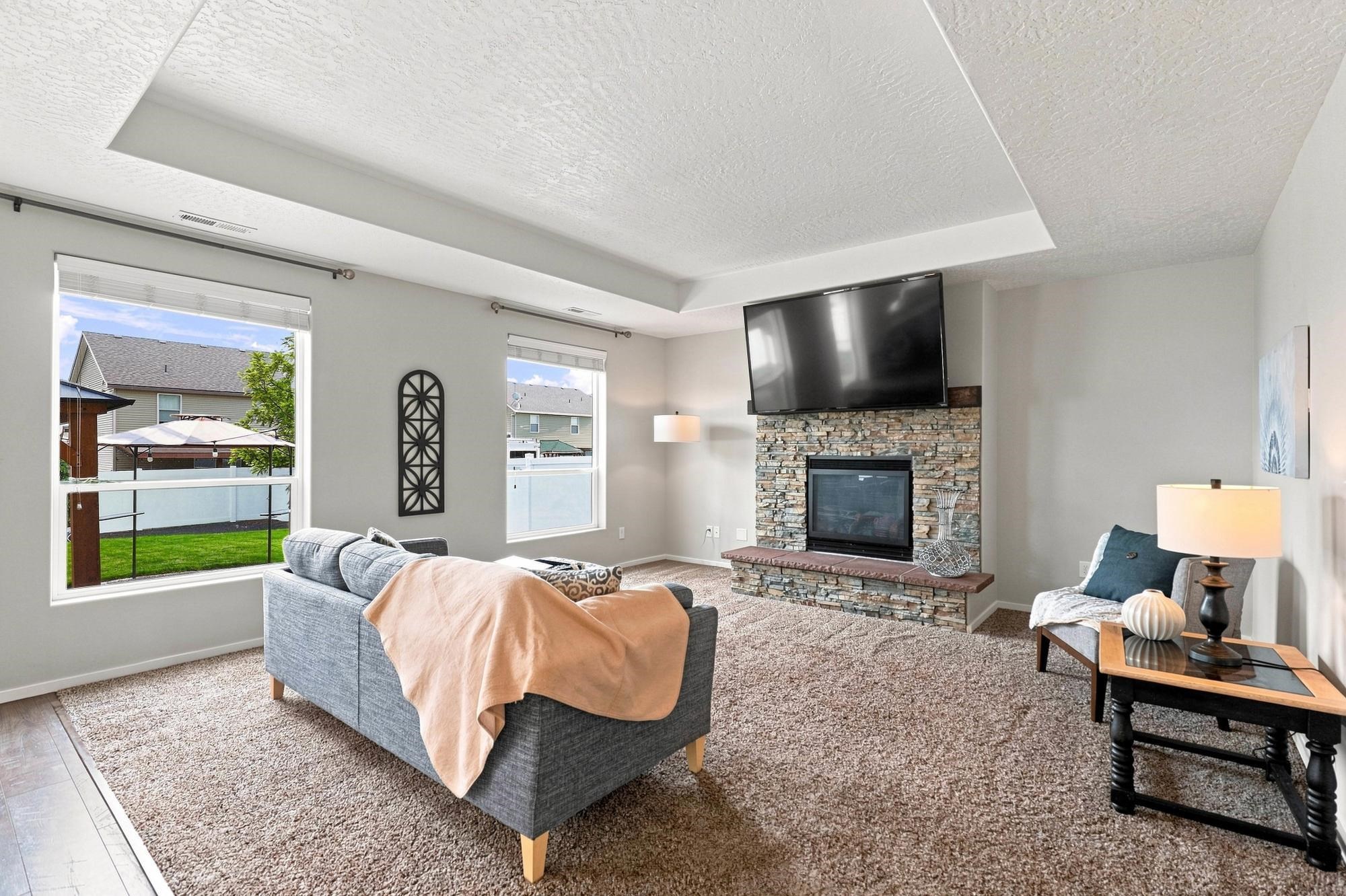 403 S King St - Photo 7