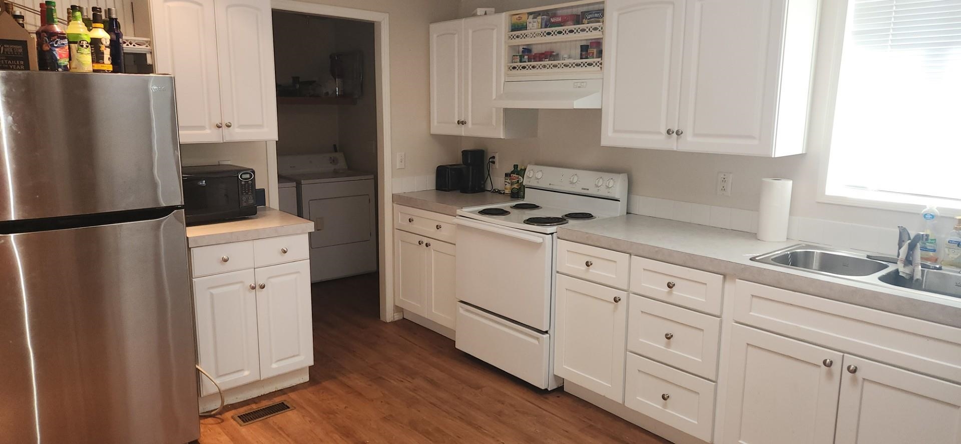 13020 N West Newman Lake Dr - Photo 2