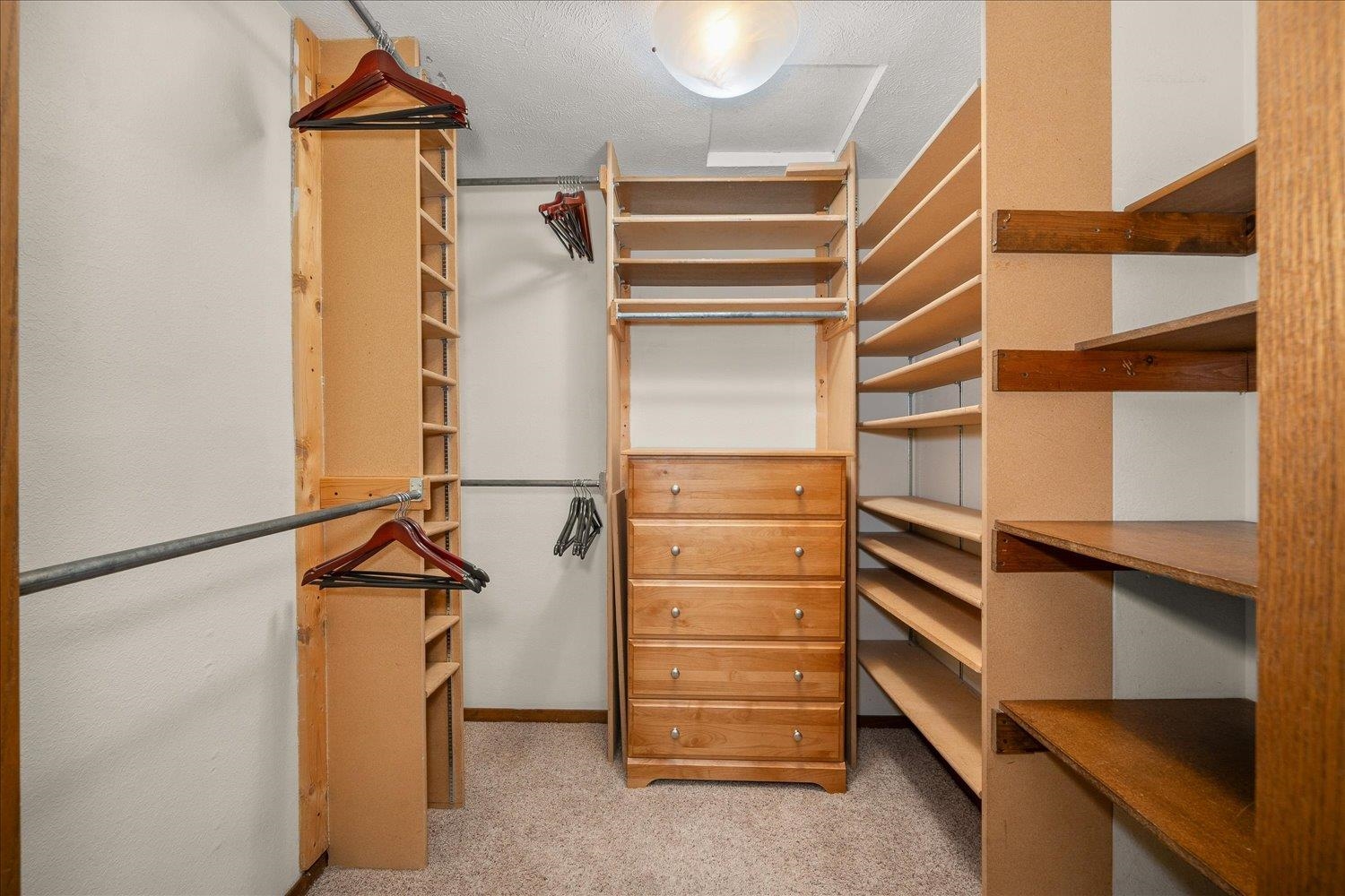 8115 N Panorama Dr - Photo 22