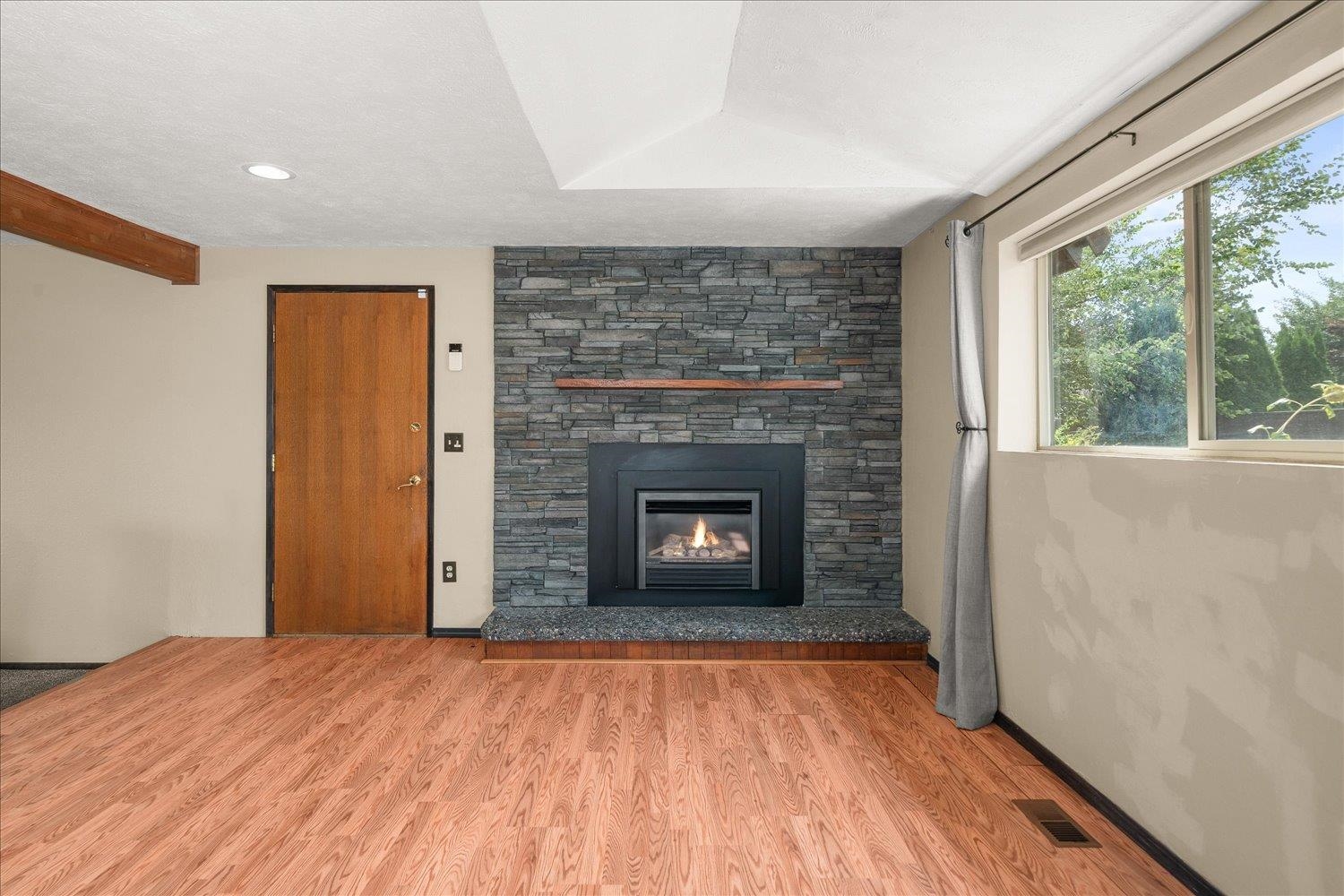 8115 N Panorama Dr - Photo 17
