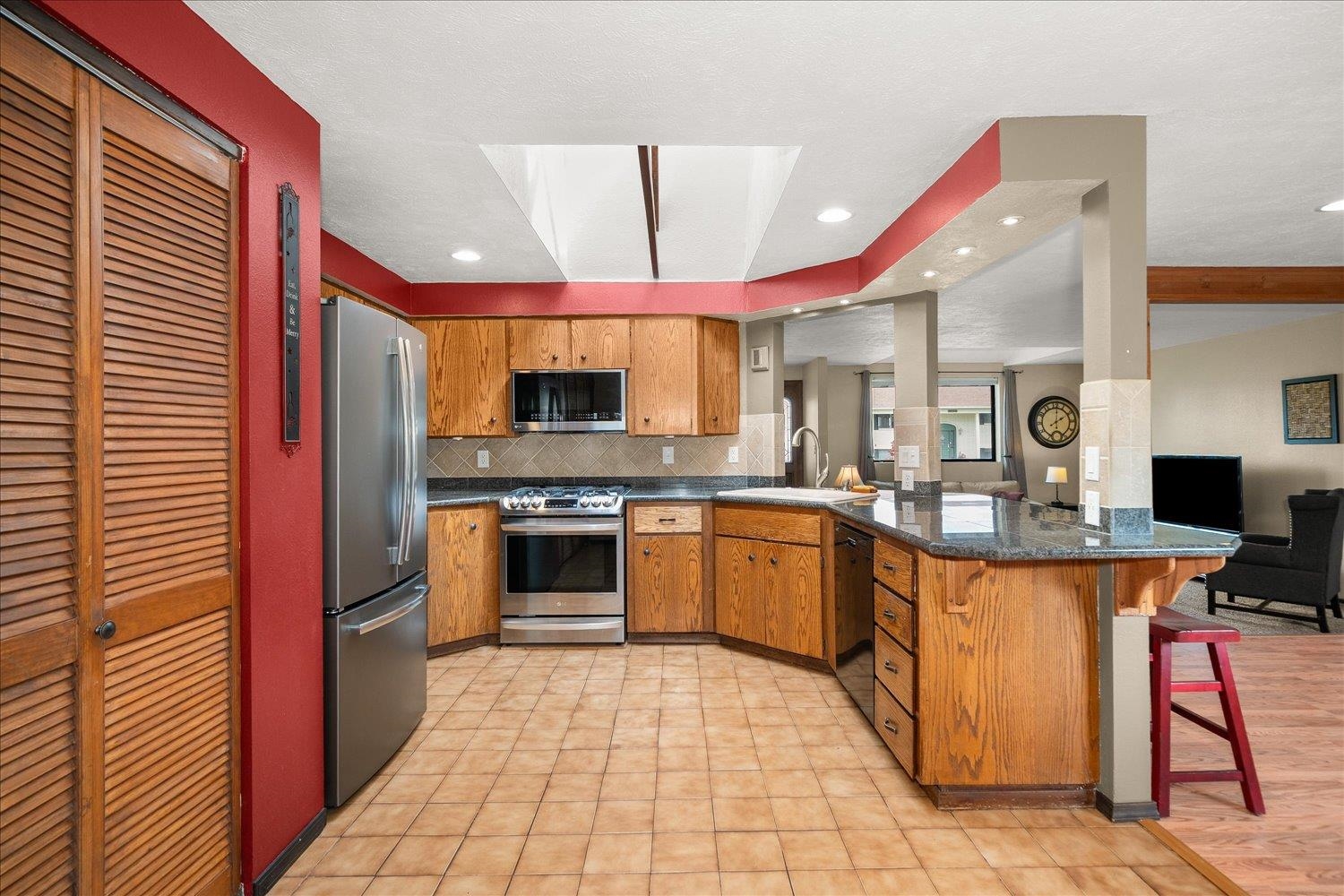 8115 N Panorama Dr - Photo 14