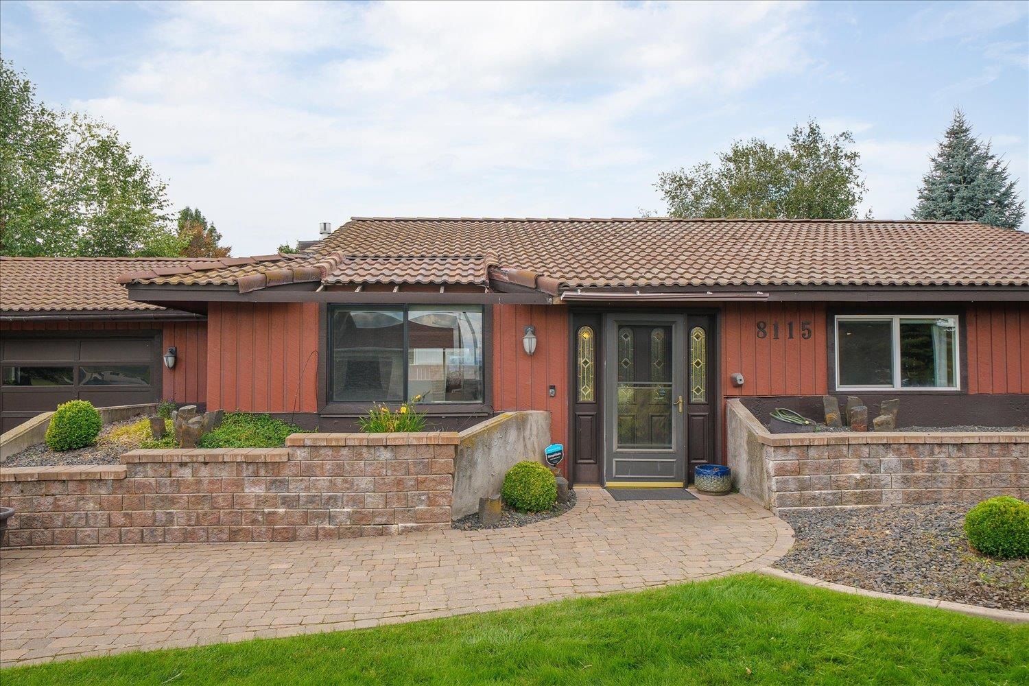 8115 N Panorama Dr - Photo 5