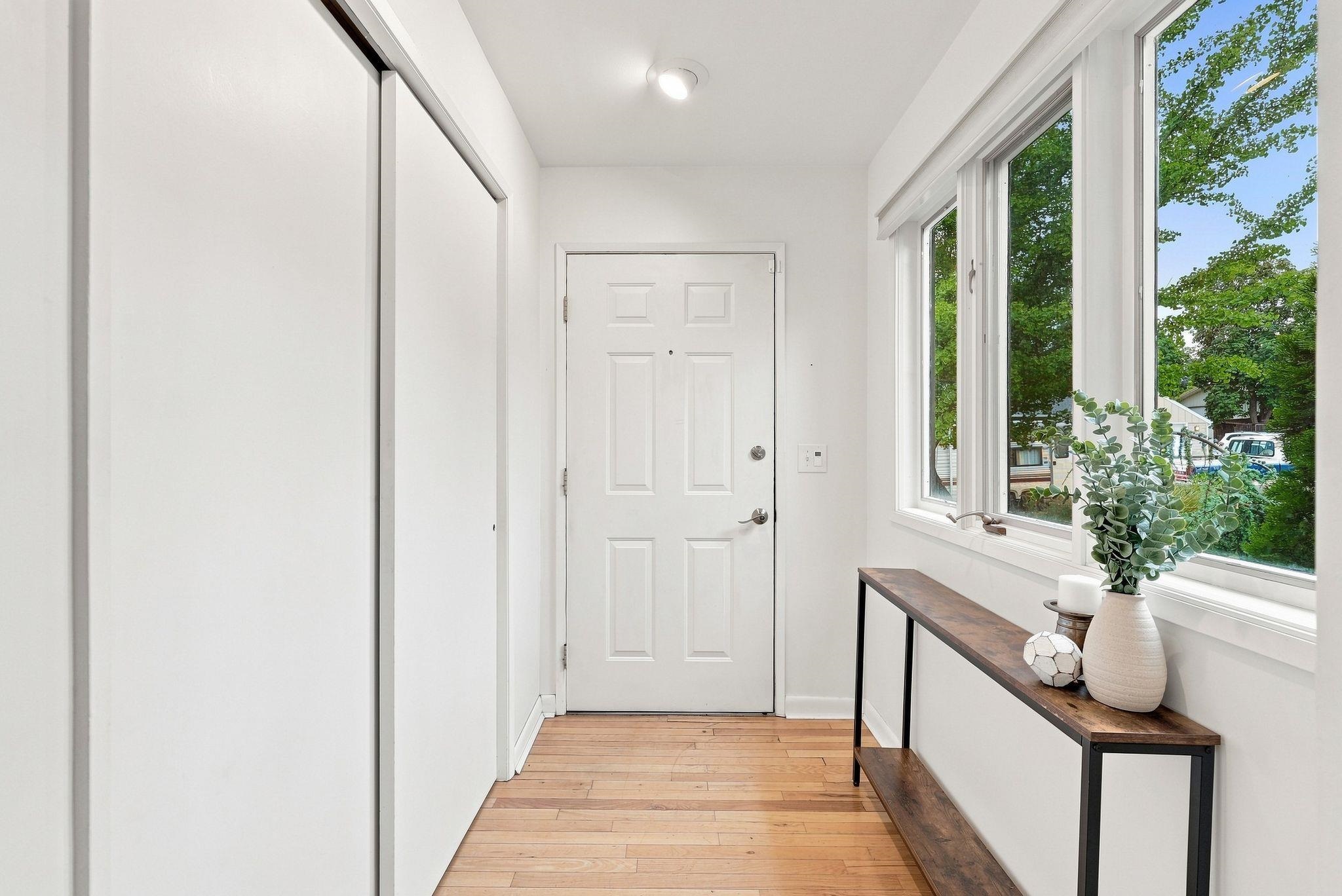 4204 S Conklin St - Photo 3