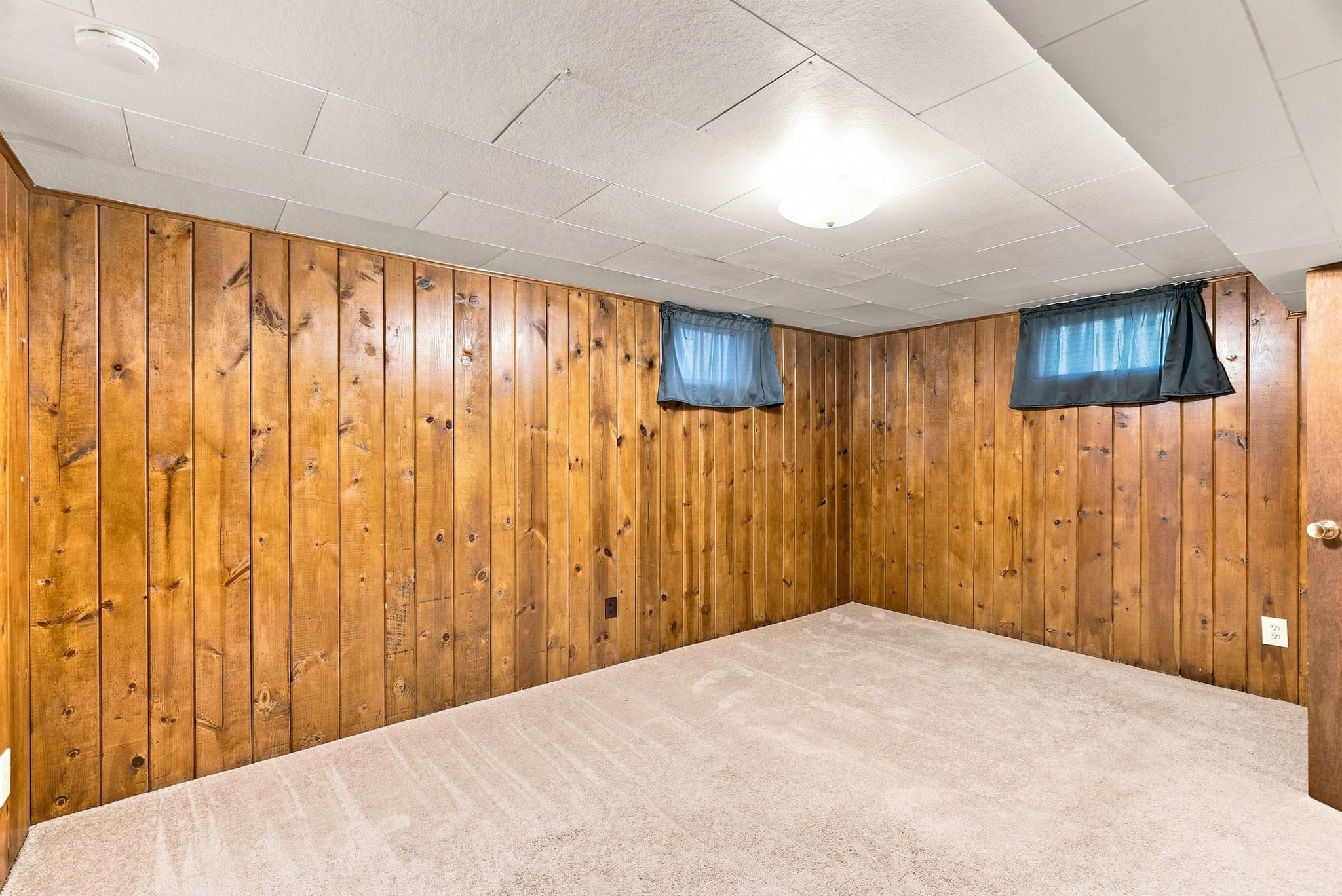 1502 N Oberlin Rd - Photo 23