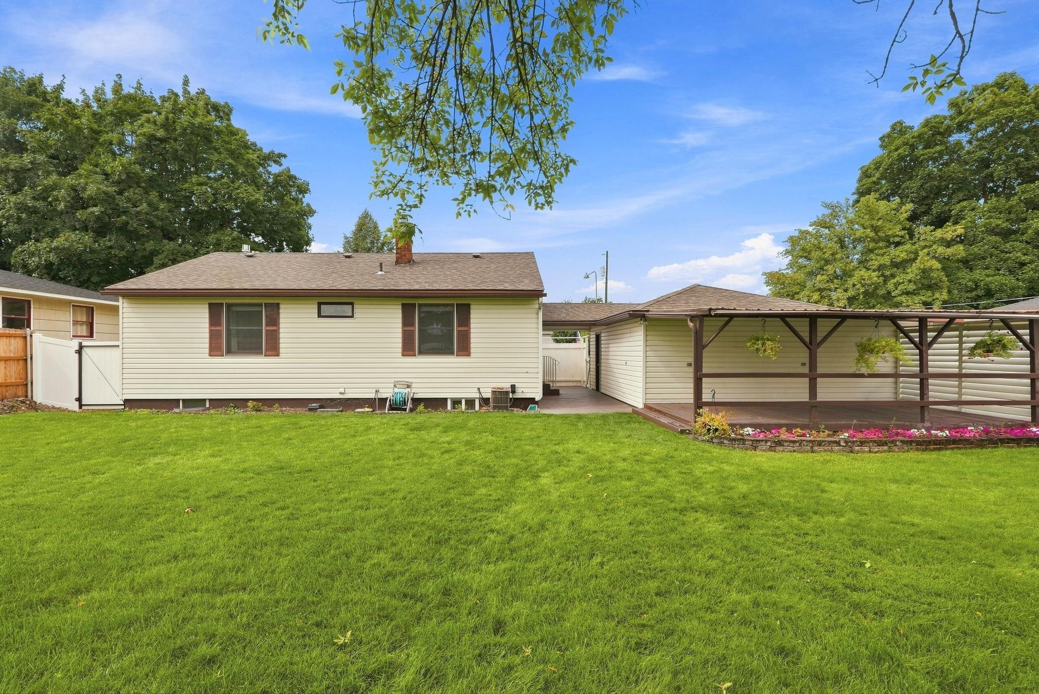 1502 N Oberlin Rd - Photo 29