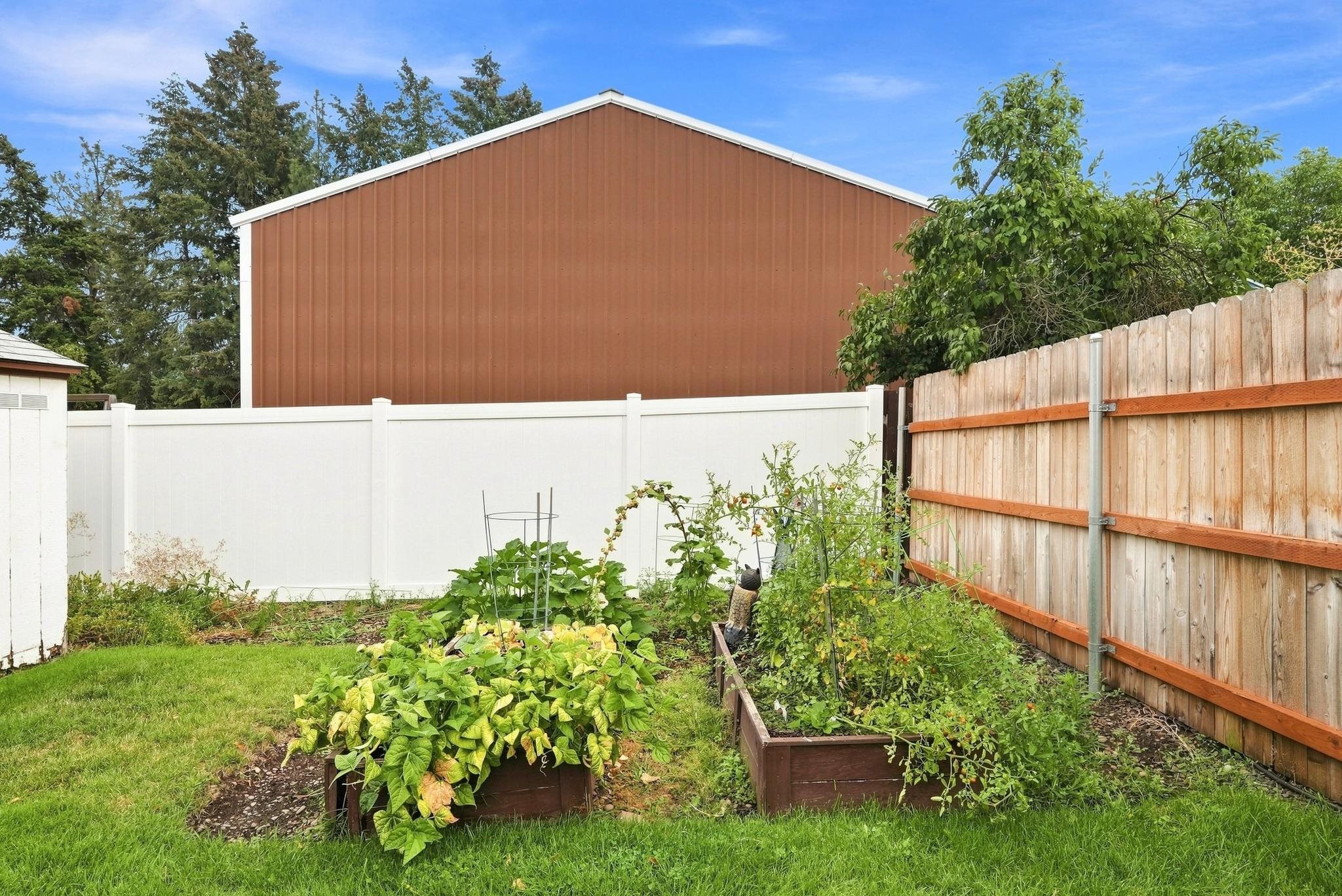 1502 N Oberlin Rd - Photo 31
