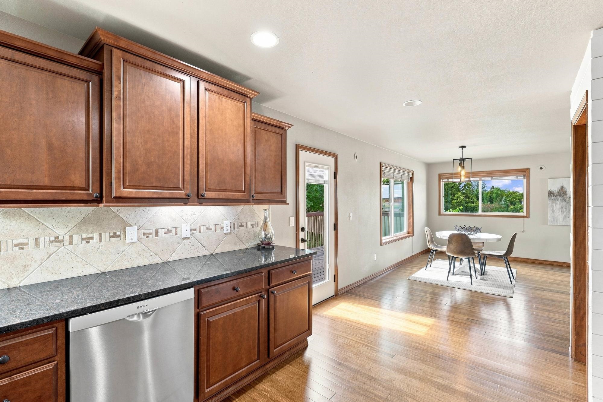 16204 E 10th Ln - Photo 14