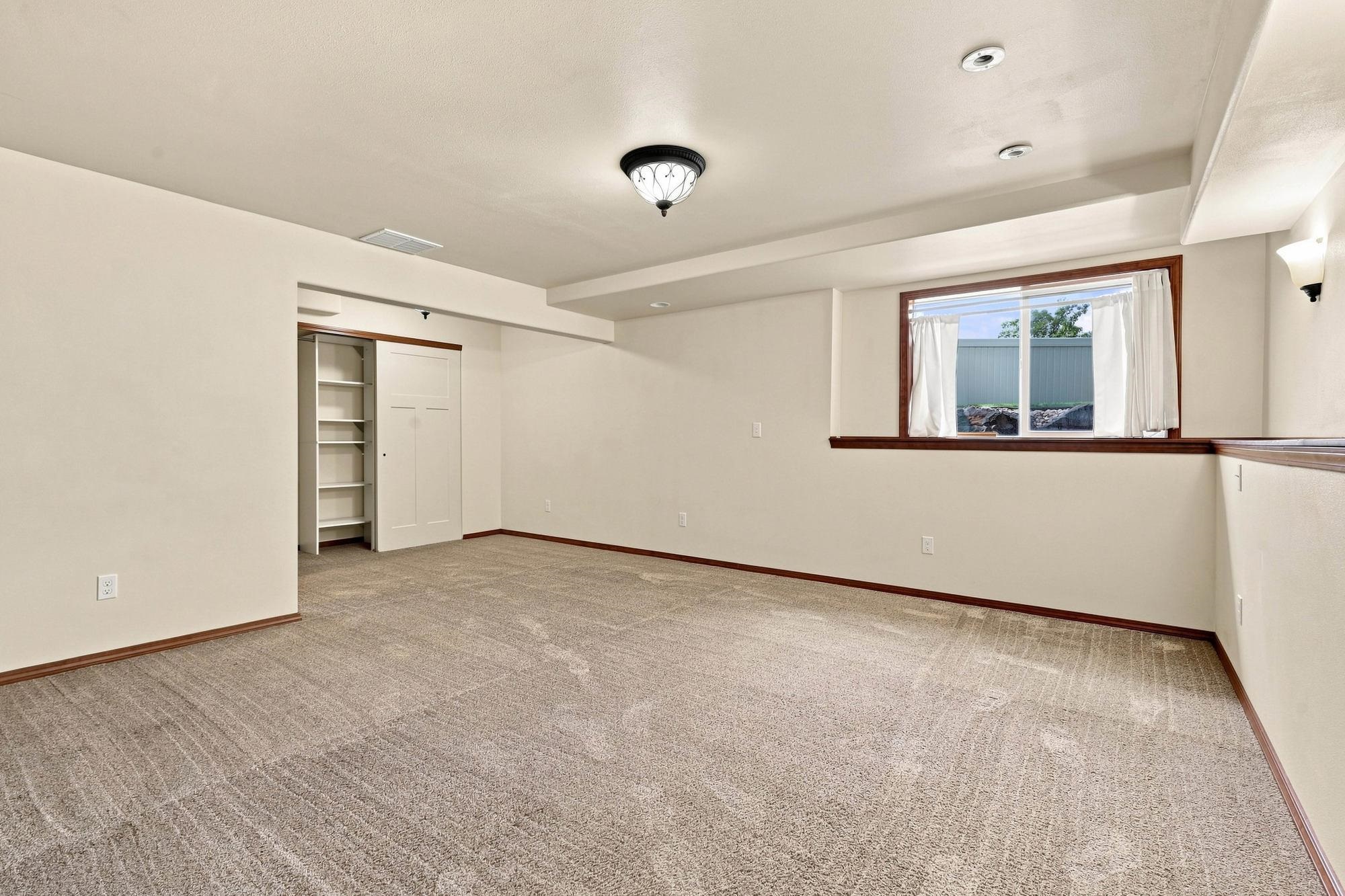 16204 E 10th Ln - Photo 28