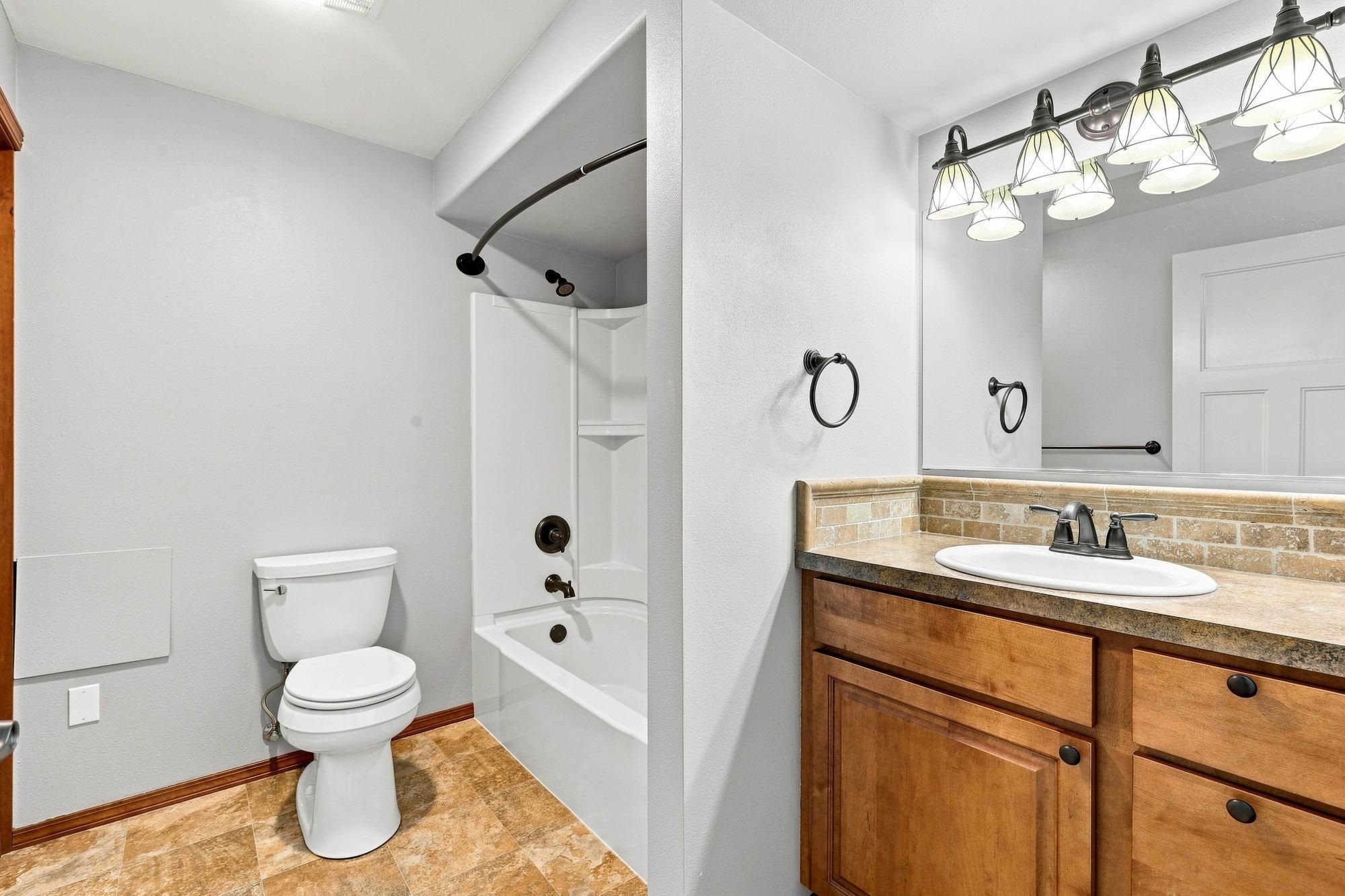 16204 E 10th Ln - Photo 29