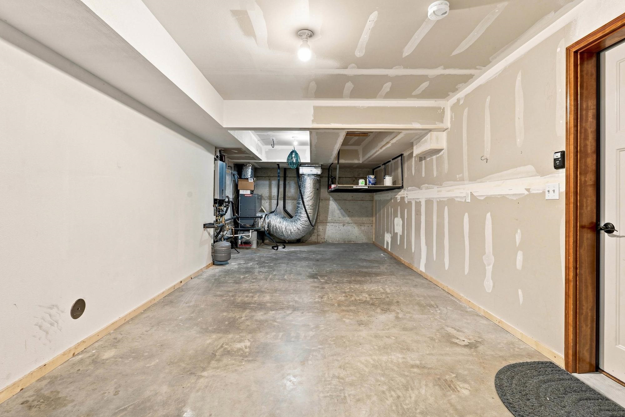 16204 E 10th Ln - Photo 30