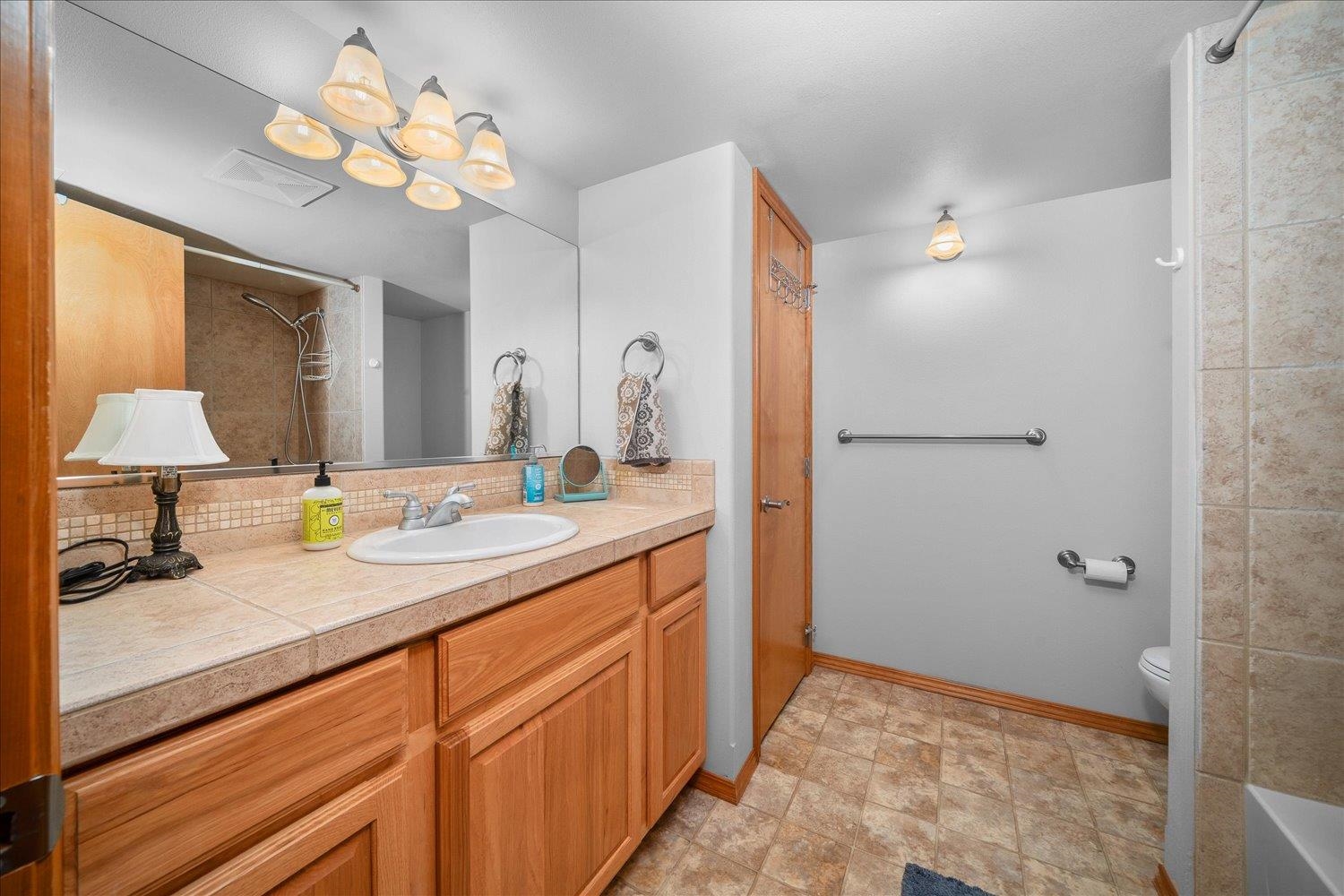 1525 N Lancashire Ln - Photo 27