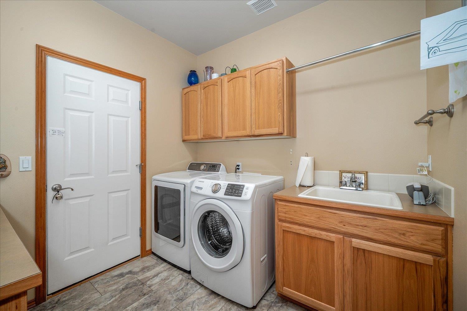1525 N Lancashire Ln - Photo 20