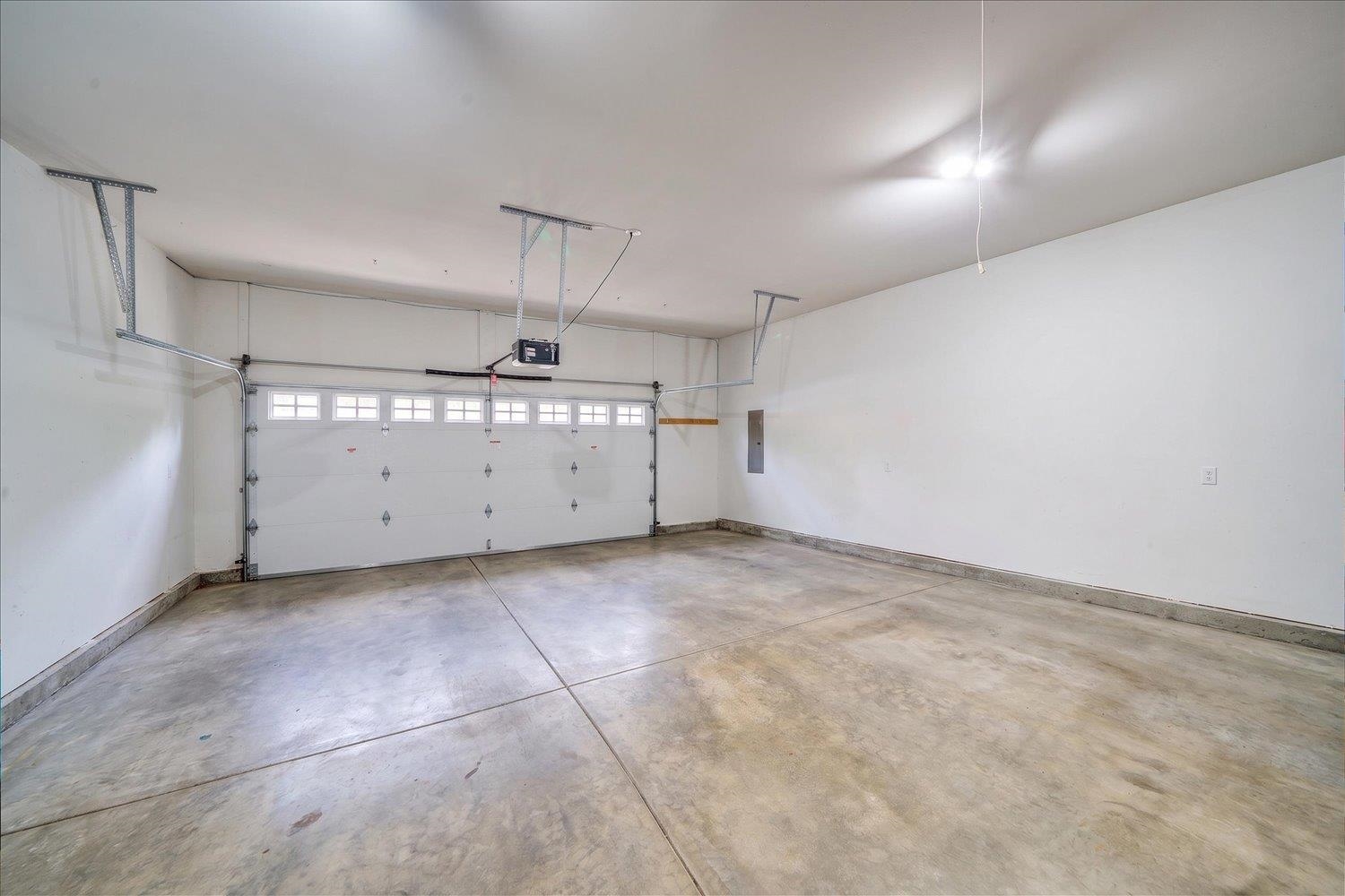 1525 N Lancashire Ln - Photo 33