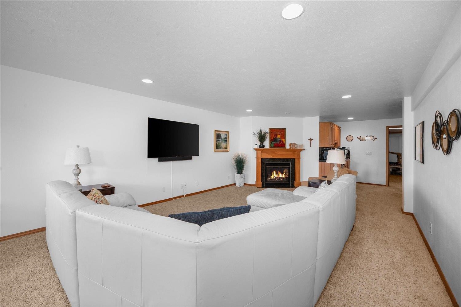 1525 N Lancashire Ln - Photo 25