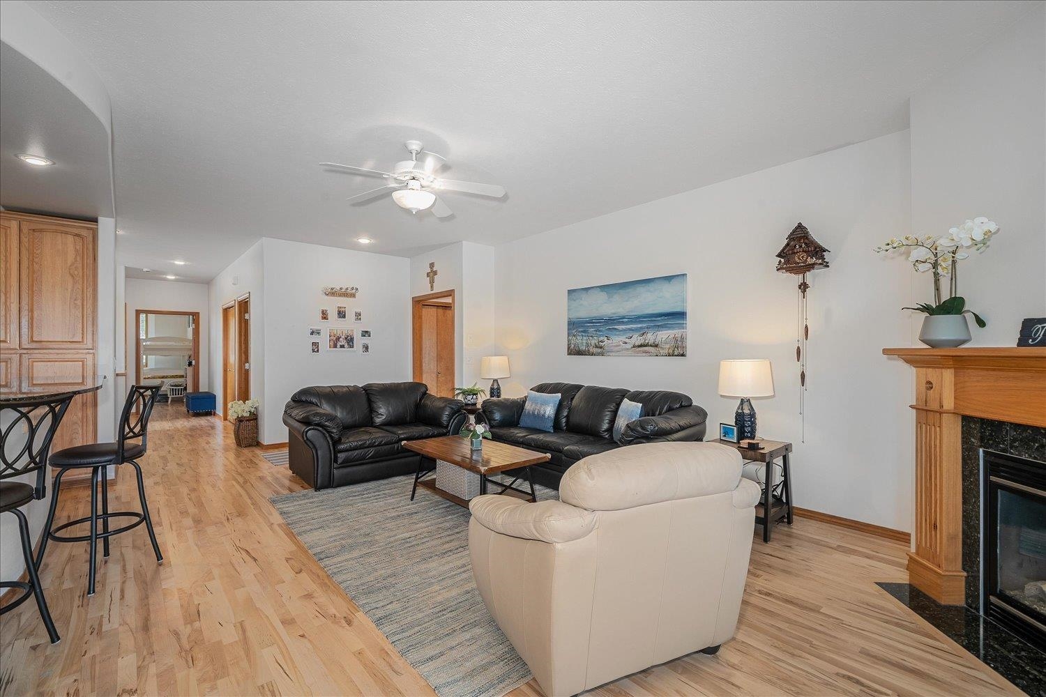 1525 N Lancashire Ln - Photo 6