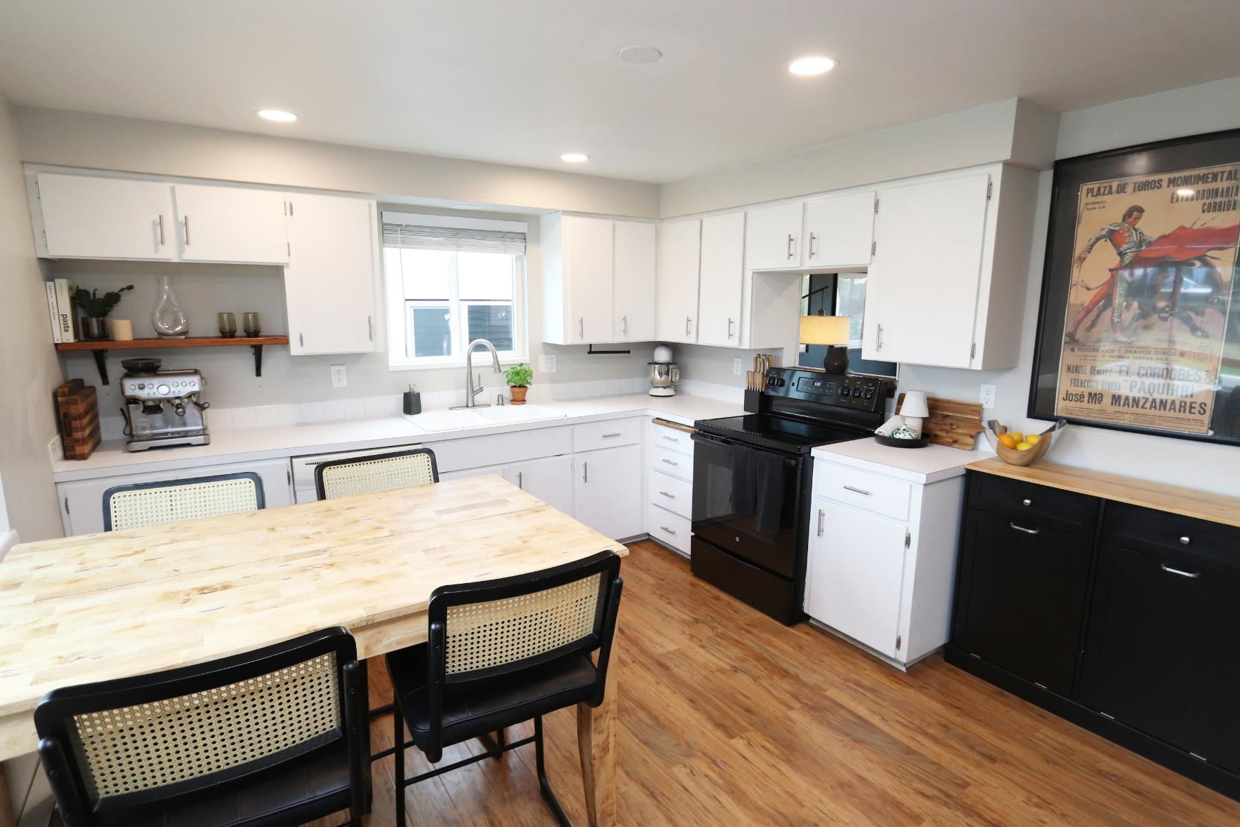 24702 E Roxanne Ave - Photo 6
