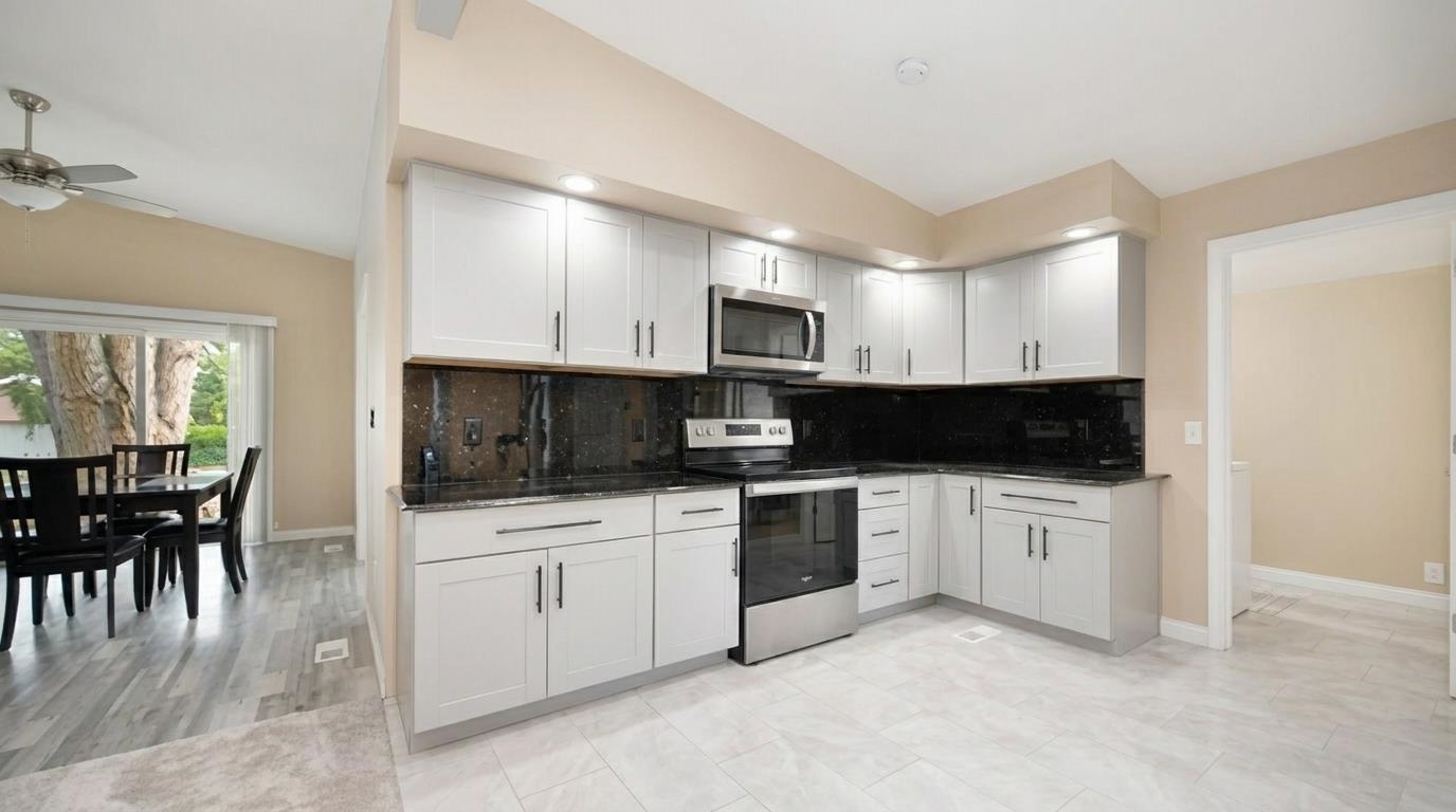 1221 7th St - Photo 8
