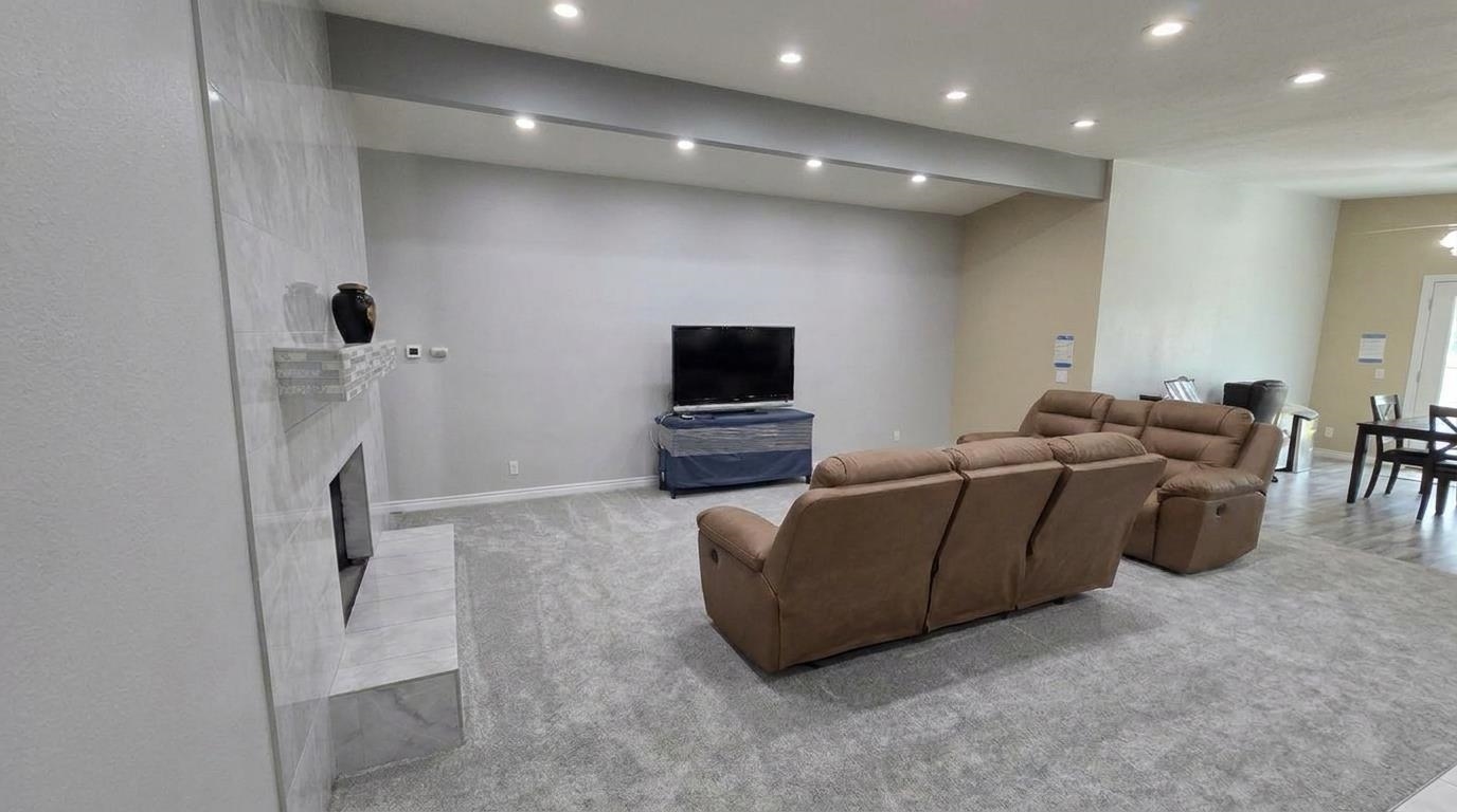 1221 7th St - Photo 16