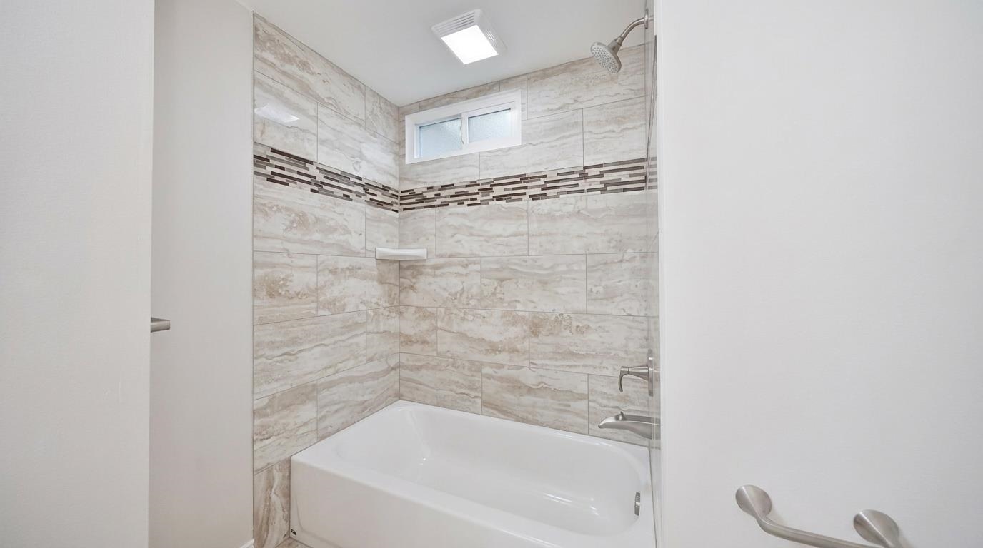 1221 7th St - Photo 42