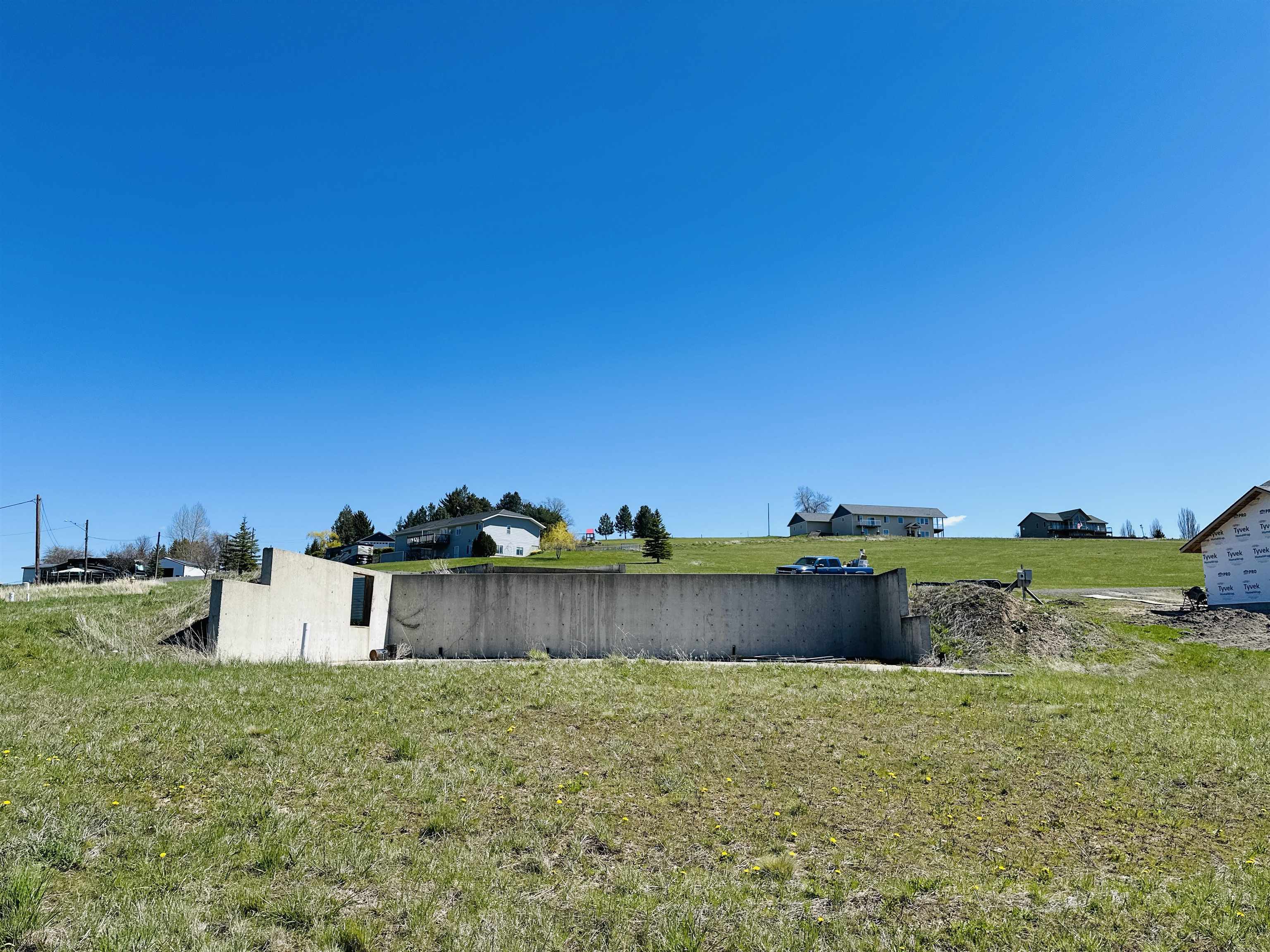 435 S Skyline St - Photo 11