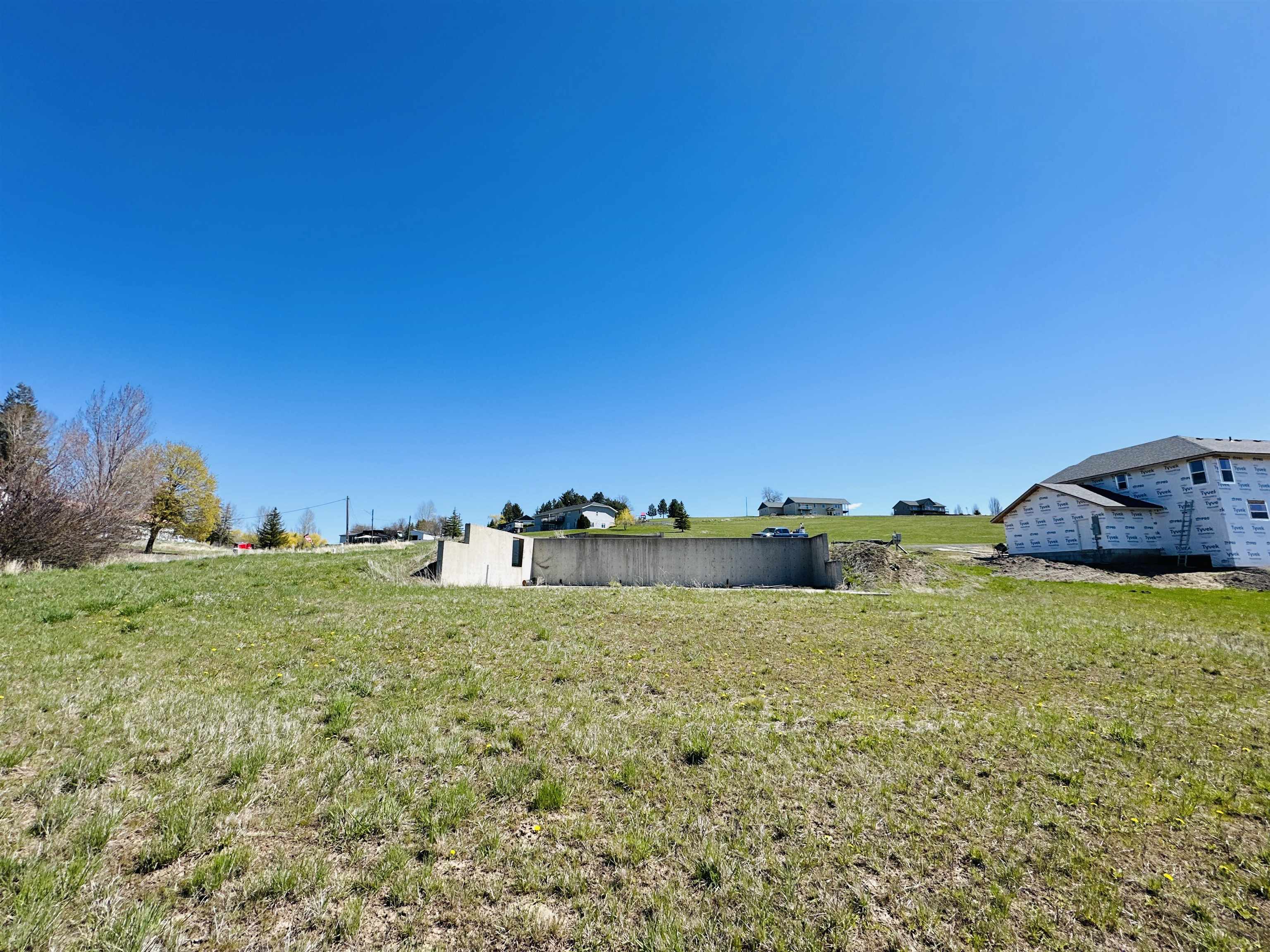 435 S Skyline St - Photo 12