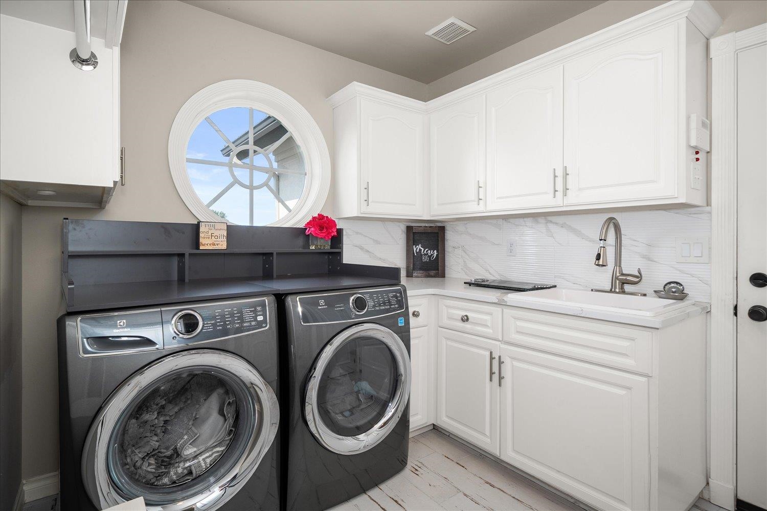 23410 E Euclid Ave - Photo 24