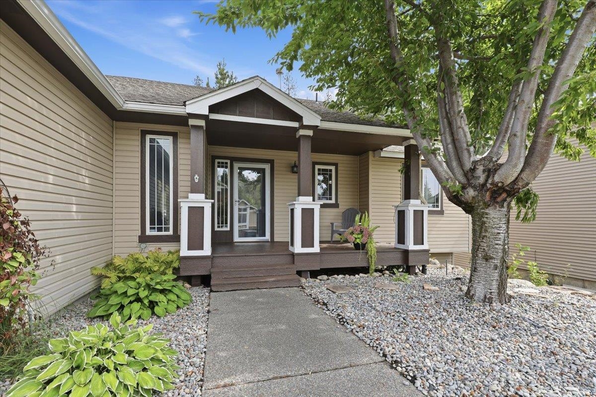 4918 N Elton Ln - Photo 2