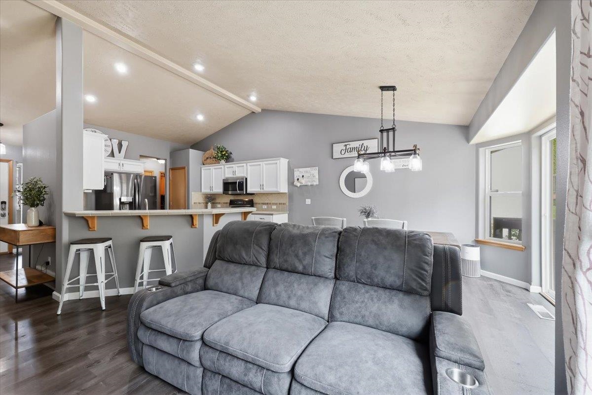 4918 N Elton Ln - Photo 10