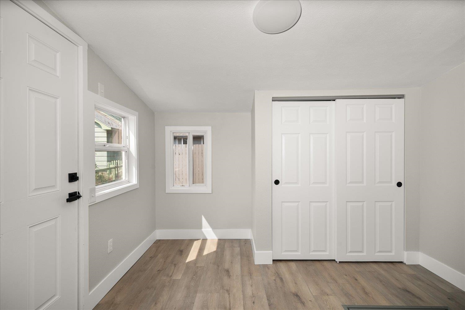 2515 W Dean Ave - Photo 23