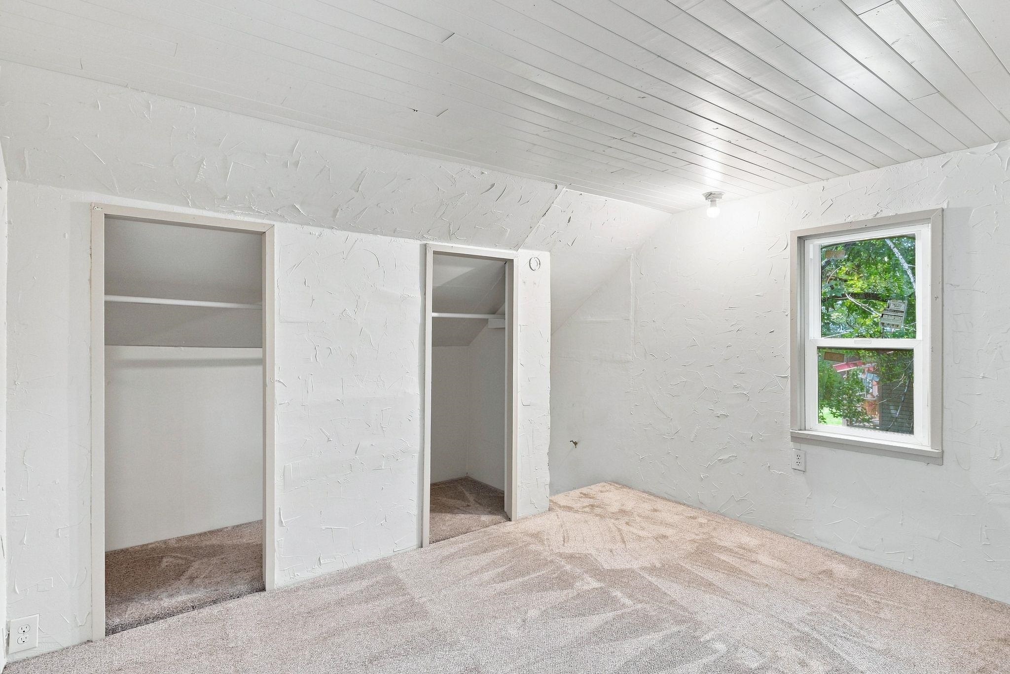 825 W 4th St - Photo 19