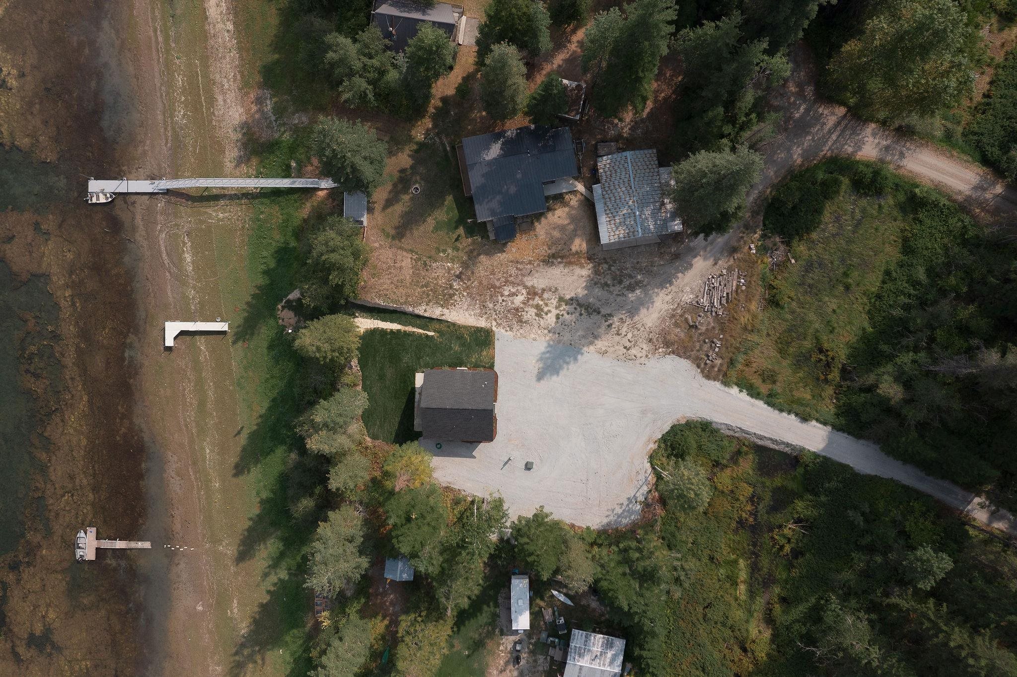 1320 Stanley Dr - Photo 47