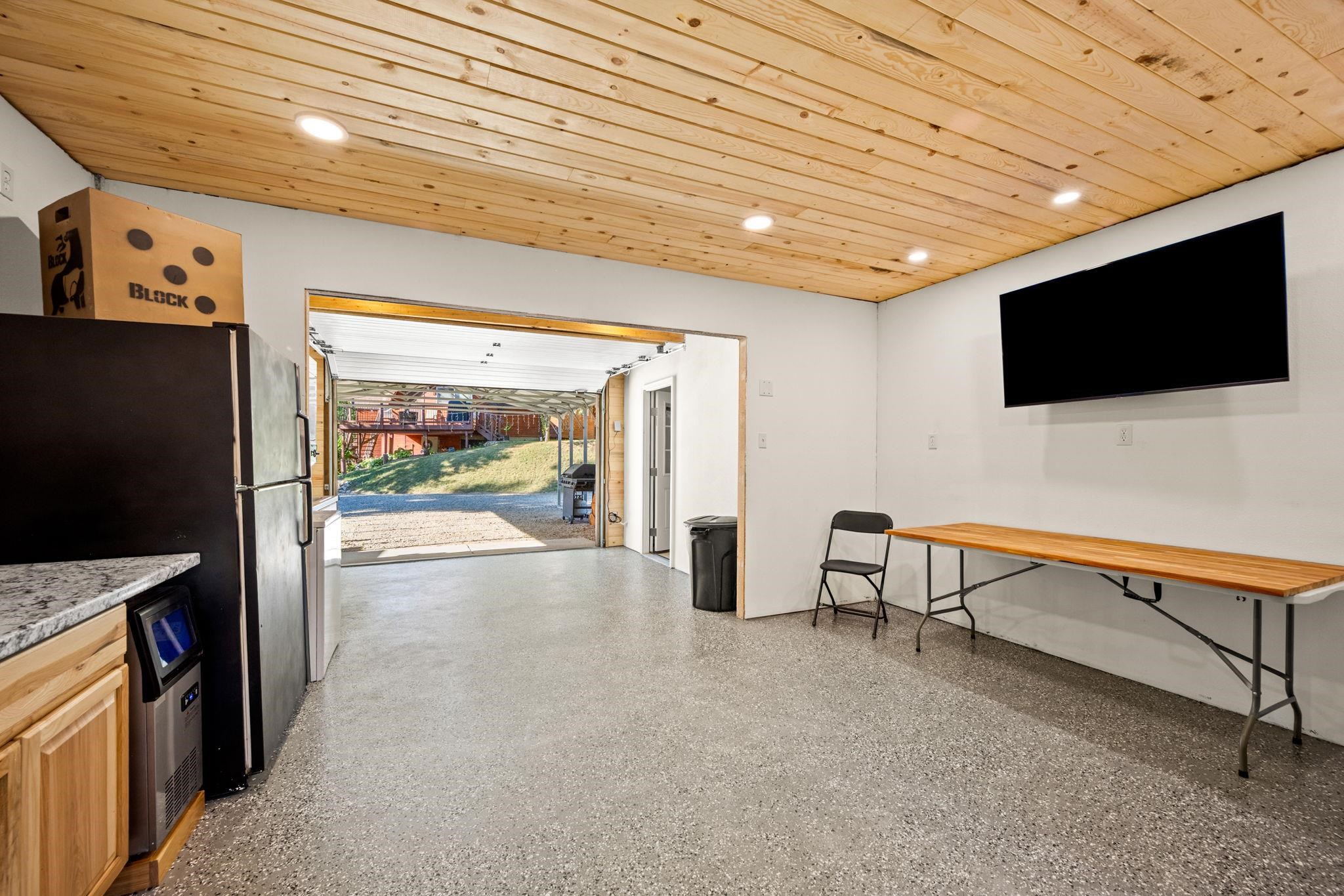22292 N Leclerc Rd - Photo 41