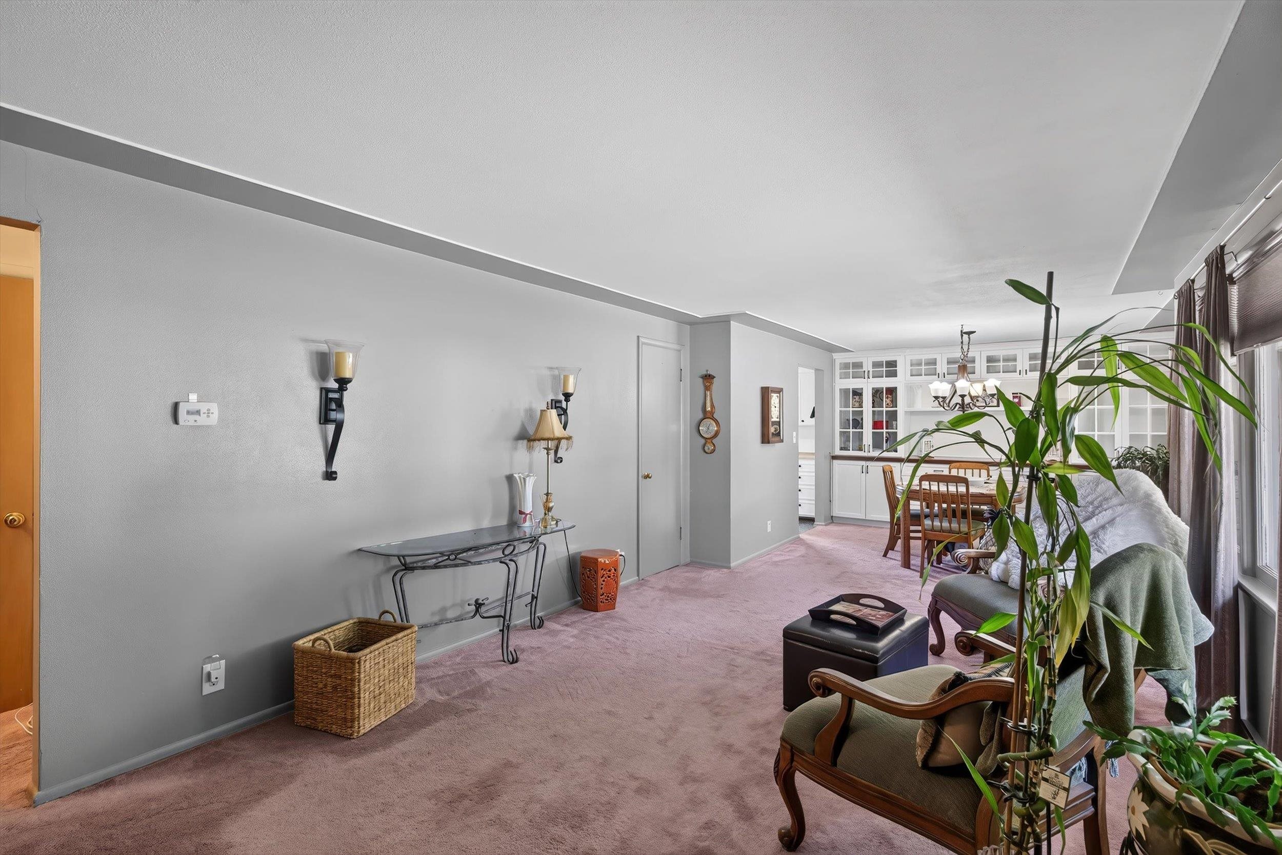 1018 N Stout Rd - Photo 3