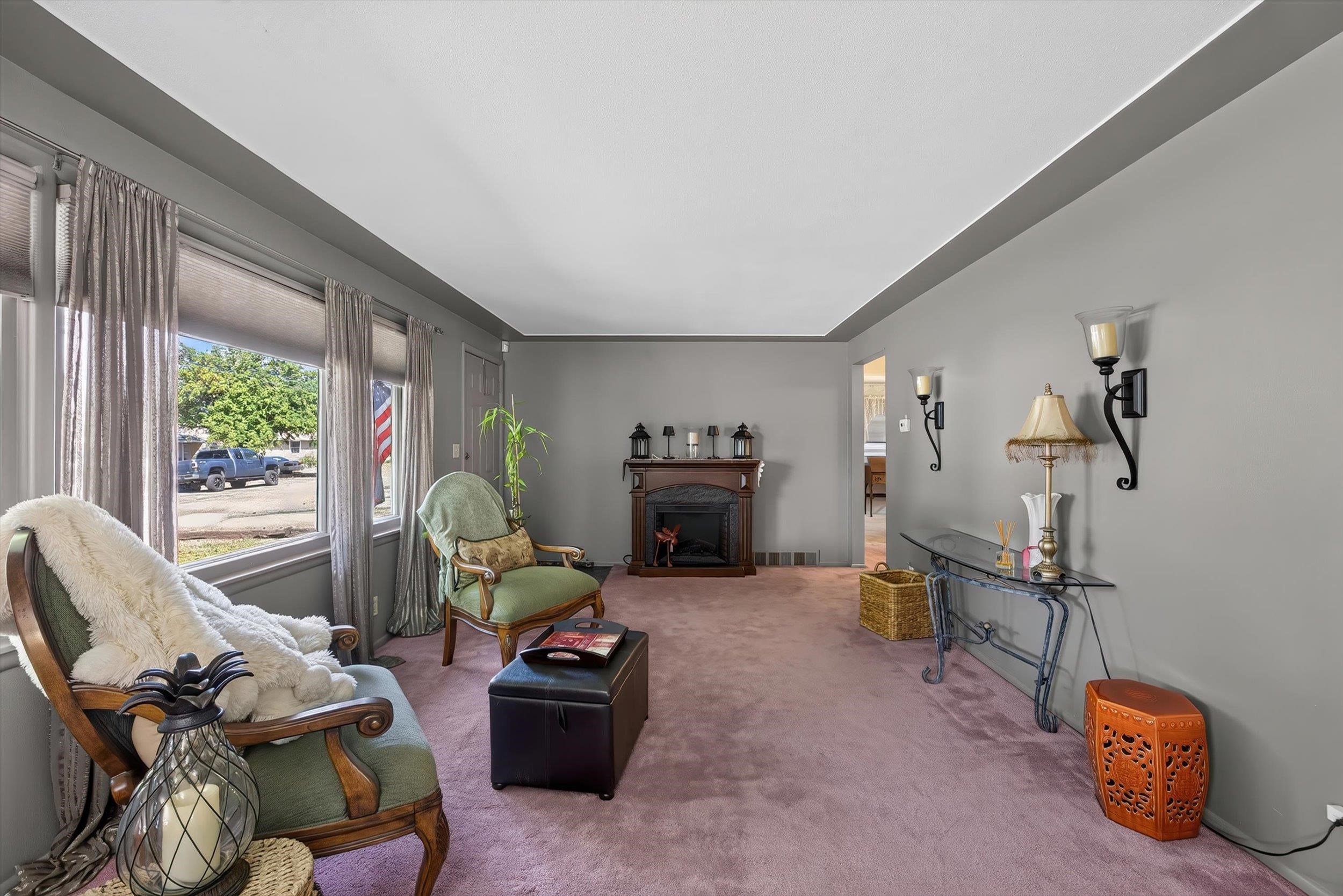 1018 N Stout Rd - Photo 6