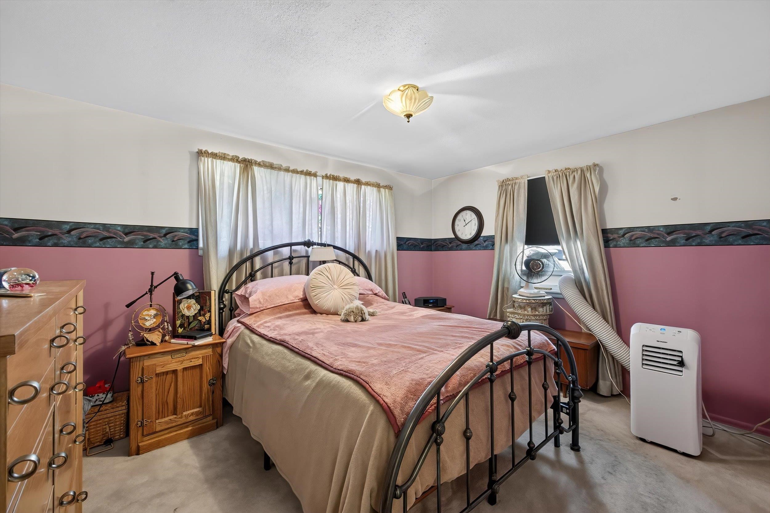 1018 N Stout Rd - Photo 16