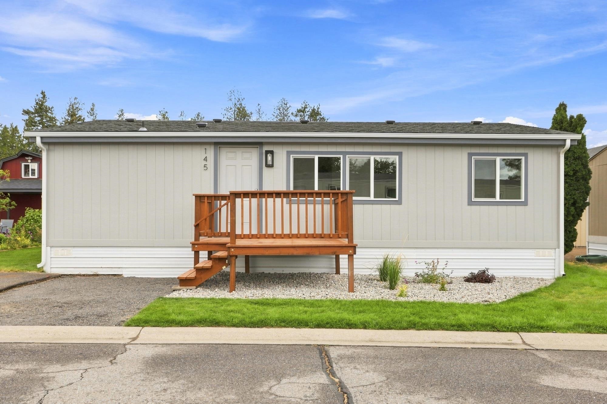 2201 N Craig Rd - Photo 3