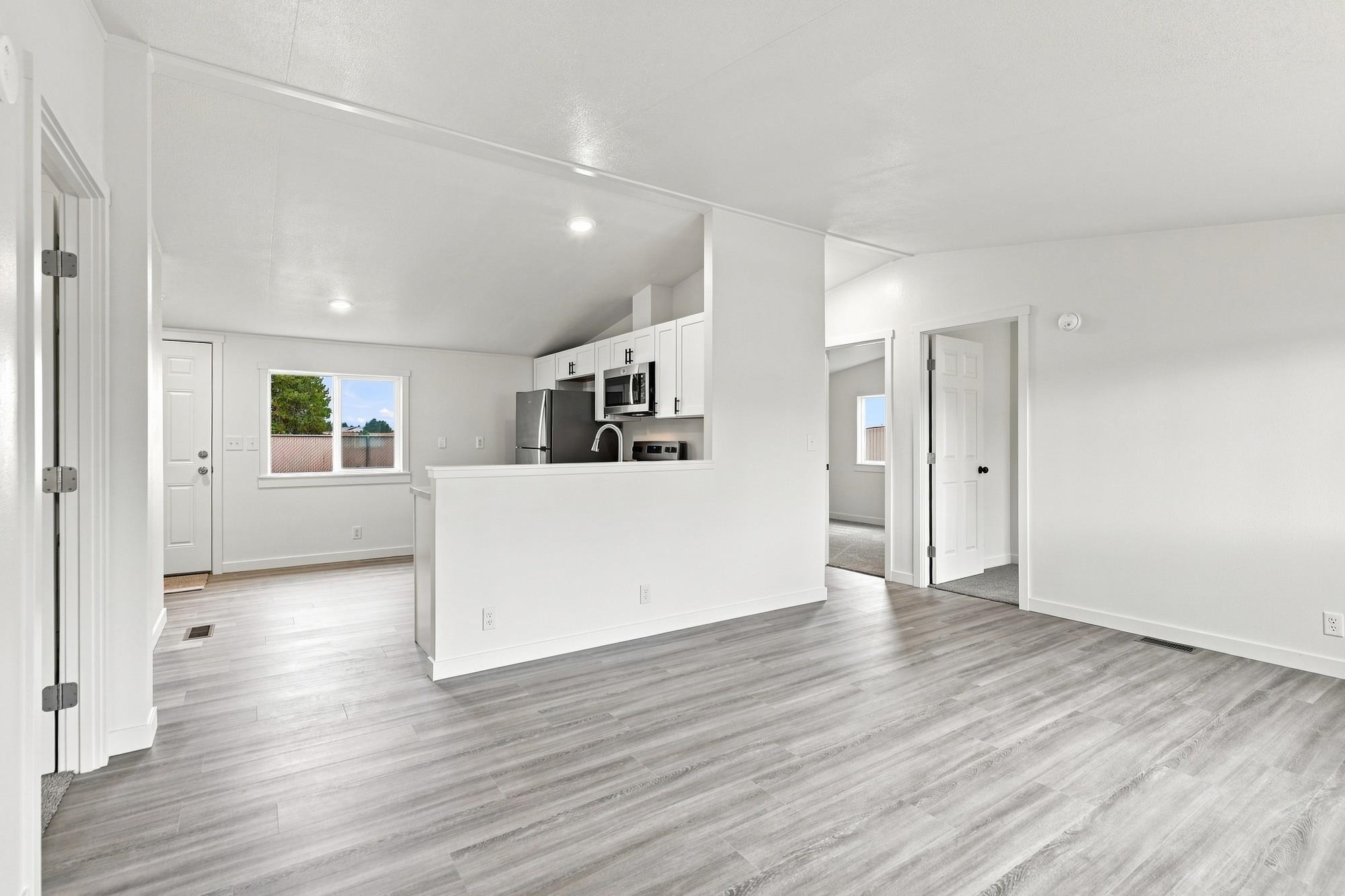 2201 N Craig Rd - Photo 6