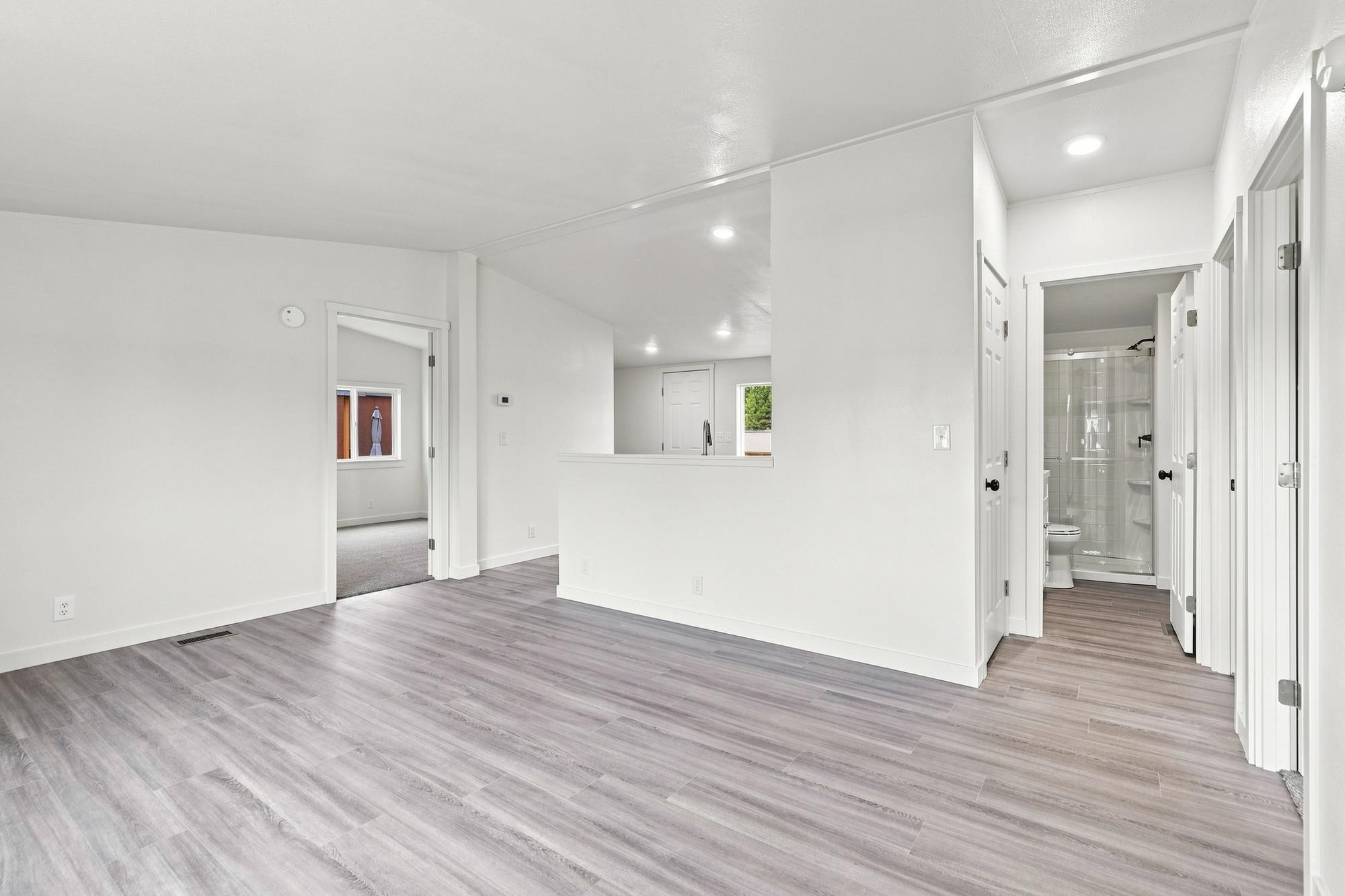 2201 N Craig Rd - Photo 7