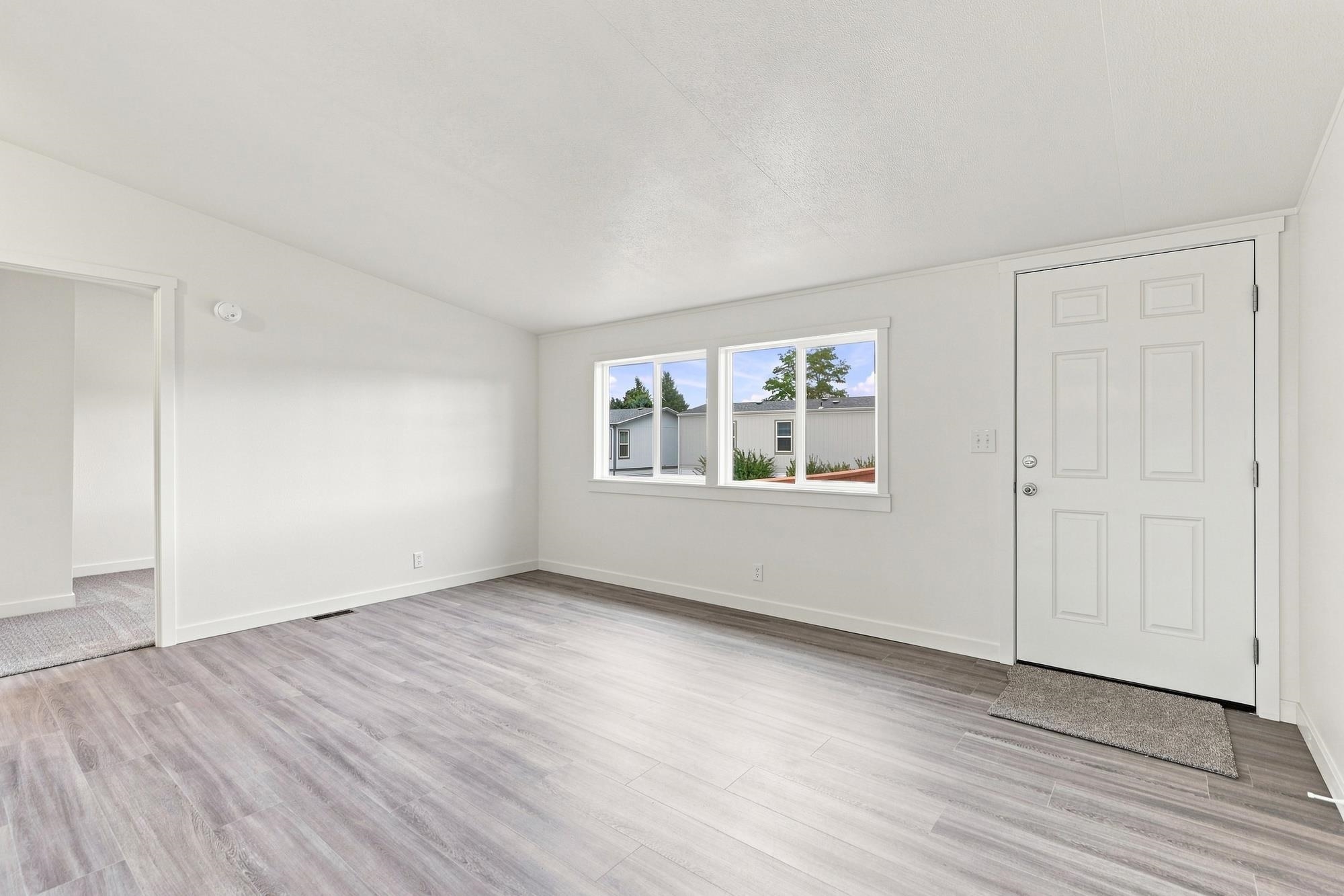 2201 N Craig Rd - Photo 8