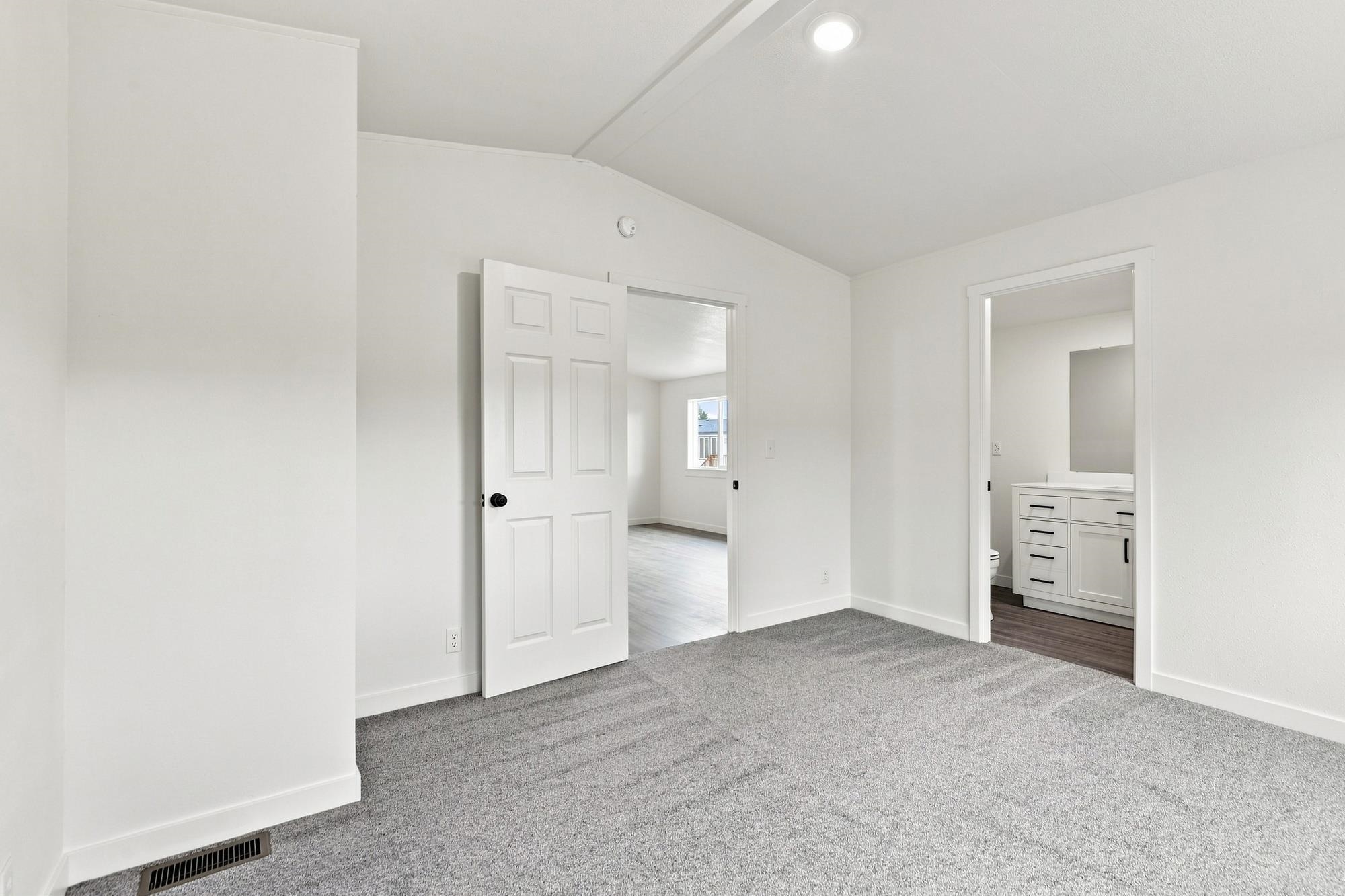 2201 N Craig Rd - Photo 13