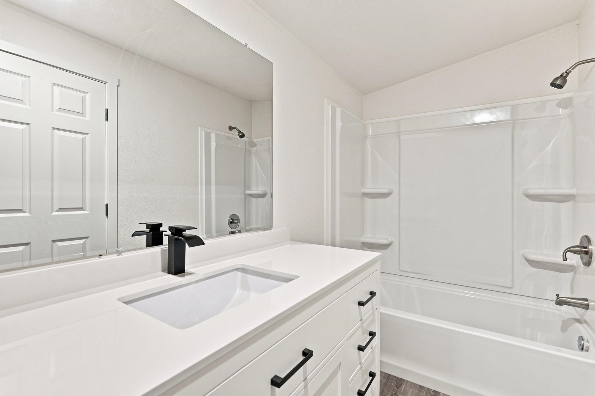 2201 N Craig Rd - Photo 16